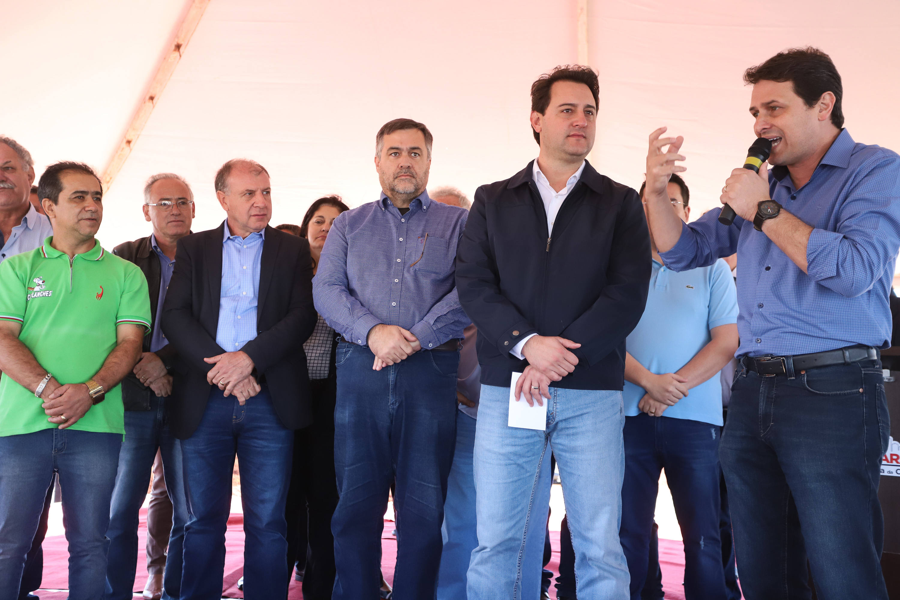 O município de Apucarana, no Vale do Ivaí, Norte do Paraná, vai investir R$ 3,07 milhões na pavimentação da Rua Cristiano Kussmaul, no Jardim Interlagos