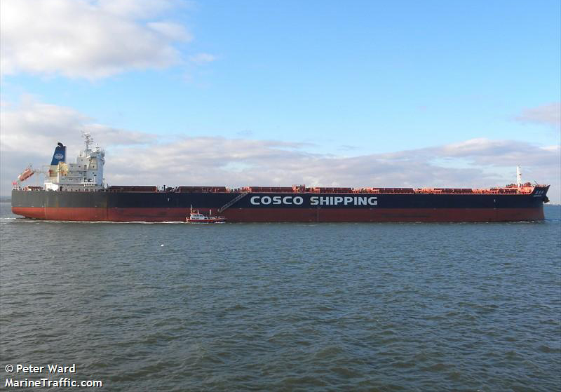 O Porto de Paranaguá vai movimentar nesta semana a maior quantidade de grãos para exportação da história. O navio chinês Lan Hua Hai chega nesta segunda-feira (27) no porto paranaense e vai receber 90 mil toneladas de farelo de soja - o equivalente a cerca de 2,5 mil carretas carregadas. A previsão é que a operação dure quatro dias.  Paranaguá, 27/04/2019  -  Foto: Peter Ward/Divulgação APPA