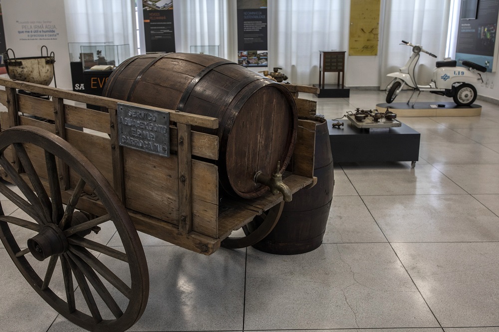 A partir do próximo sábado (8/6), o Museu do Saneamento, em Curitiba, passa a receber visitantes também nos fins de semana. As visitas podem ser livres ou guiadas por técnicos em meio ambiente ou em turismo e duram aproximadamente uma hora. Da carroça à ?vespa?, o Museu do Saneamento abriga um diverso acervo de mais de 8 mil itens sobre a história do setor   -  Curitiba, 05/06/2019  -  Foto: Divulgação Sanepar