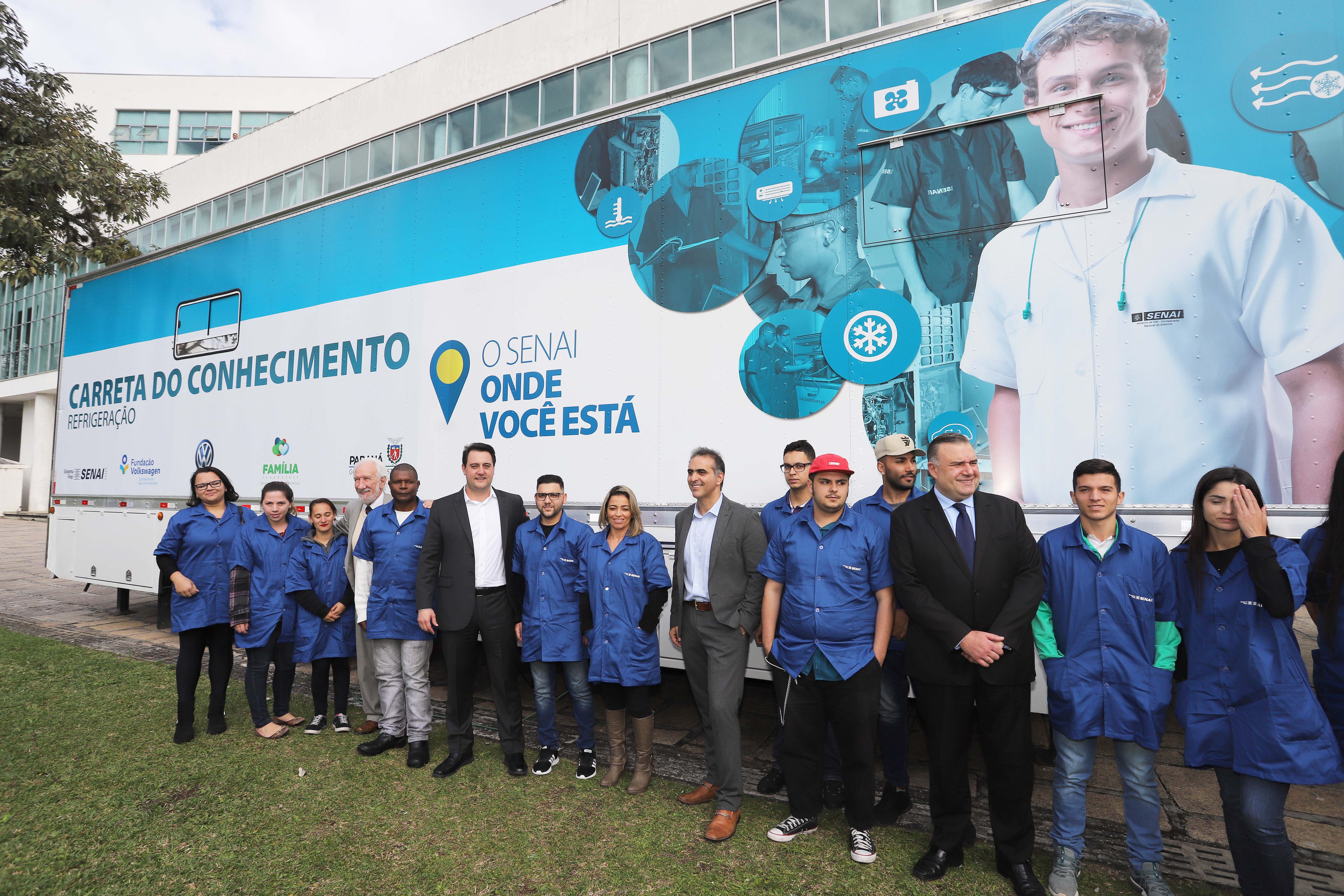 O bairro Uberaba, em Curitiba, será o primeiro do Paraná a receber o projeto Carretas do Conhecimento, idealizado pelo Governo do Paraná, através da Secretaria da Justiça, Família e Trabalho, em parceria com a Volkswagen e o Senai-PR
