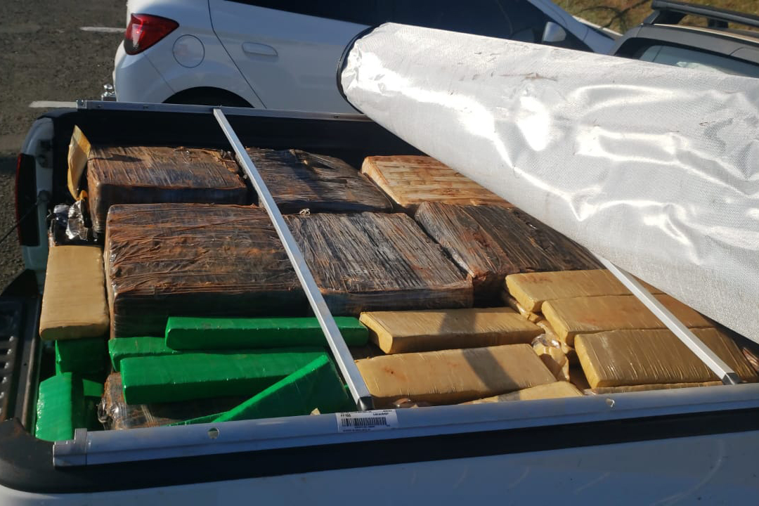 Polícia apreende 1,4 tonelada de droga em rodovias do Estado. Foto: PCPR