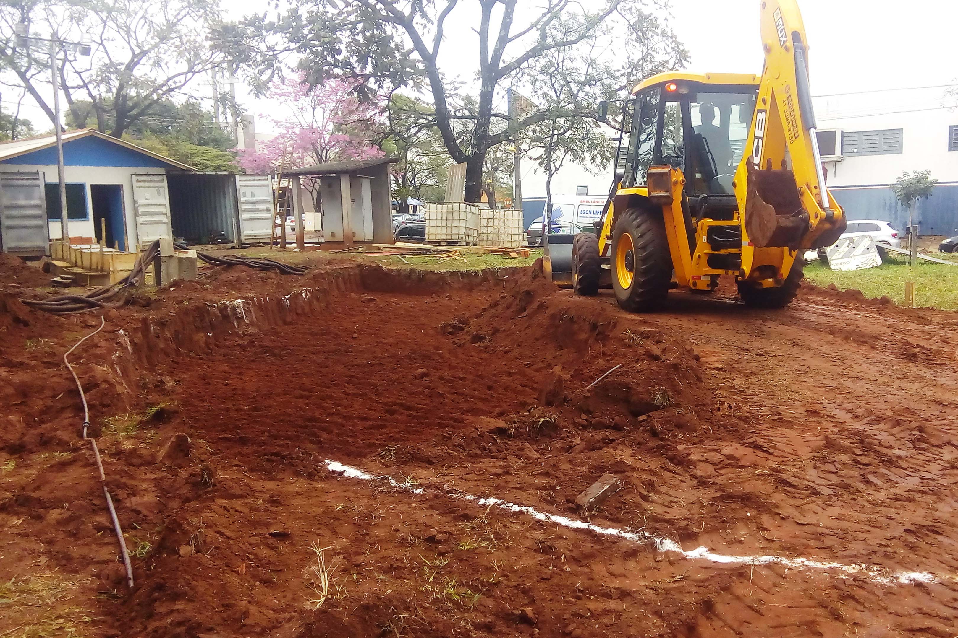A Companhia de Saneamento do Paraná (Sanepar) está ampliando o sistema de reservação de água de Paranavaí, com a construção de quatro novos reservatórios e 11 estações elevatórias. A empresa está investindo R$ 9,6 milhões nessas obras, que vão aumentar em 62% a capacidade de reservação de água na cidade. Juntas, as novas unidades somam 5 milhões de litros de água. Foto: Sanepar