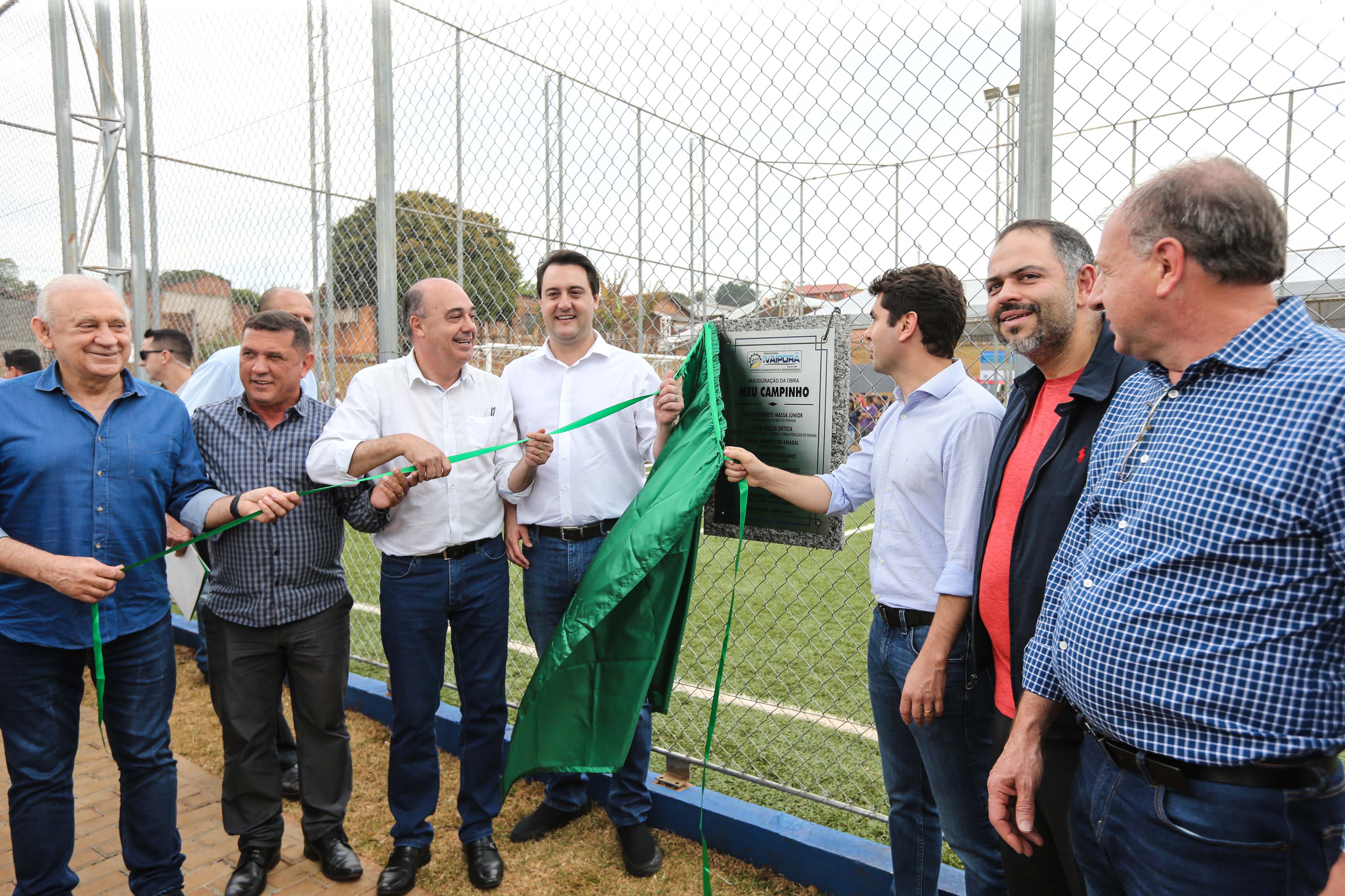 O governador Carlos Massa Ratinho Junior inaugurou nesta sexta-feira (26) em Ivaiporã, no Vale do Ivaí, a unidade do projeto Meu Campinho implantada no município. Ivaiporã, 26/07/2019 -Foto: Geraldo Bubniak/ANPr