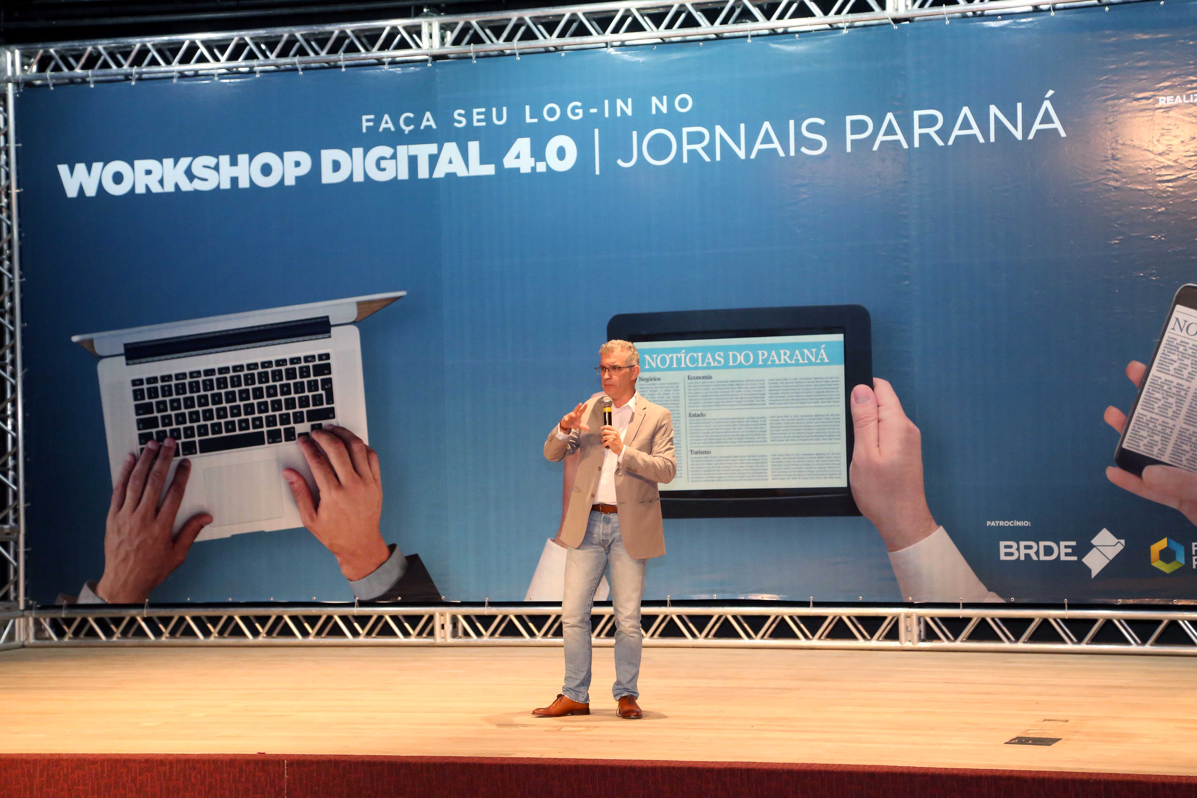 A Secretaria de Estado da Comunicação Social e Cultura reúne neste fim de semana empresários, jornalistas, publicitários e profissionais da área de comunicação para discutir a necessidade de transformar jornais e sites em plataformas de conteúdo mais dinâmicas e adaptadas ao mundo virtual