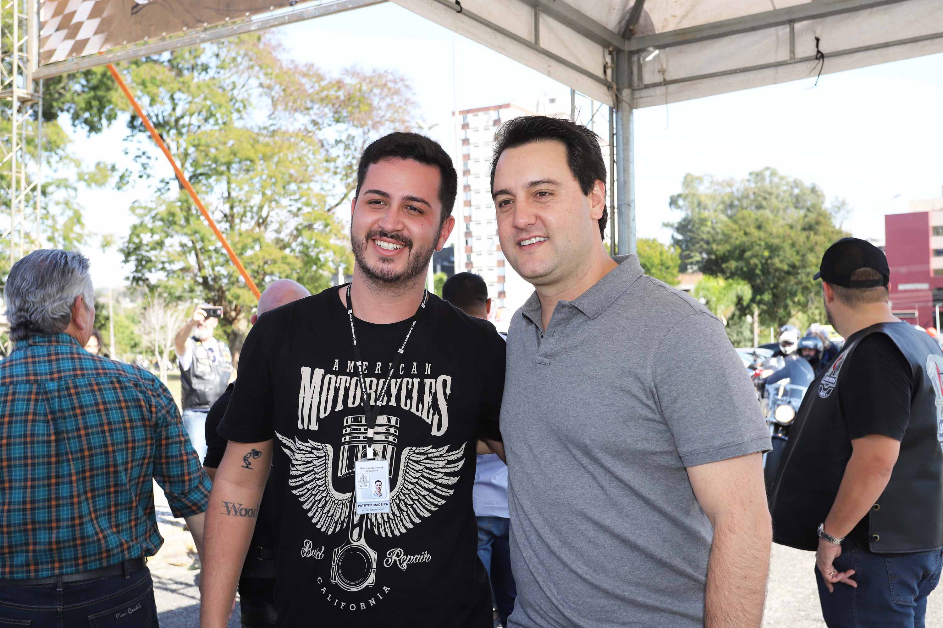 O governador Carlos Massa Ratinho Junior participou e deu as boas-vindas aos motoqueiros, presentes na benção em comemoração ao seu dia. Curitiba, 17-07-19.Foto: Arnaldo Alves / ANPr.