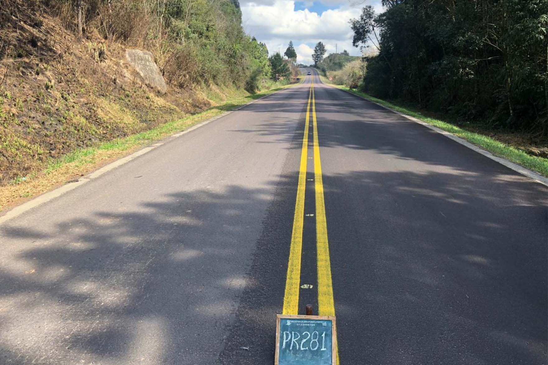Três rodovias da Região Metropolitana de Curitiba, próximas a Santa Catarina, estão sendo recuperadas pelo Departamento de Estradas de Rodagem do Paraná (DER/PR)