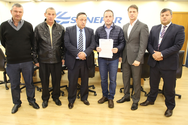 Comunidades rurais de Antônio Olinto, no Sul do Paraná, e de Cândido de Abreu, na região central, vão receber sistemas de abastecimento de água