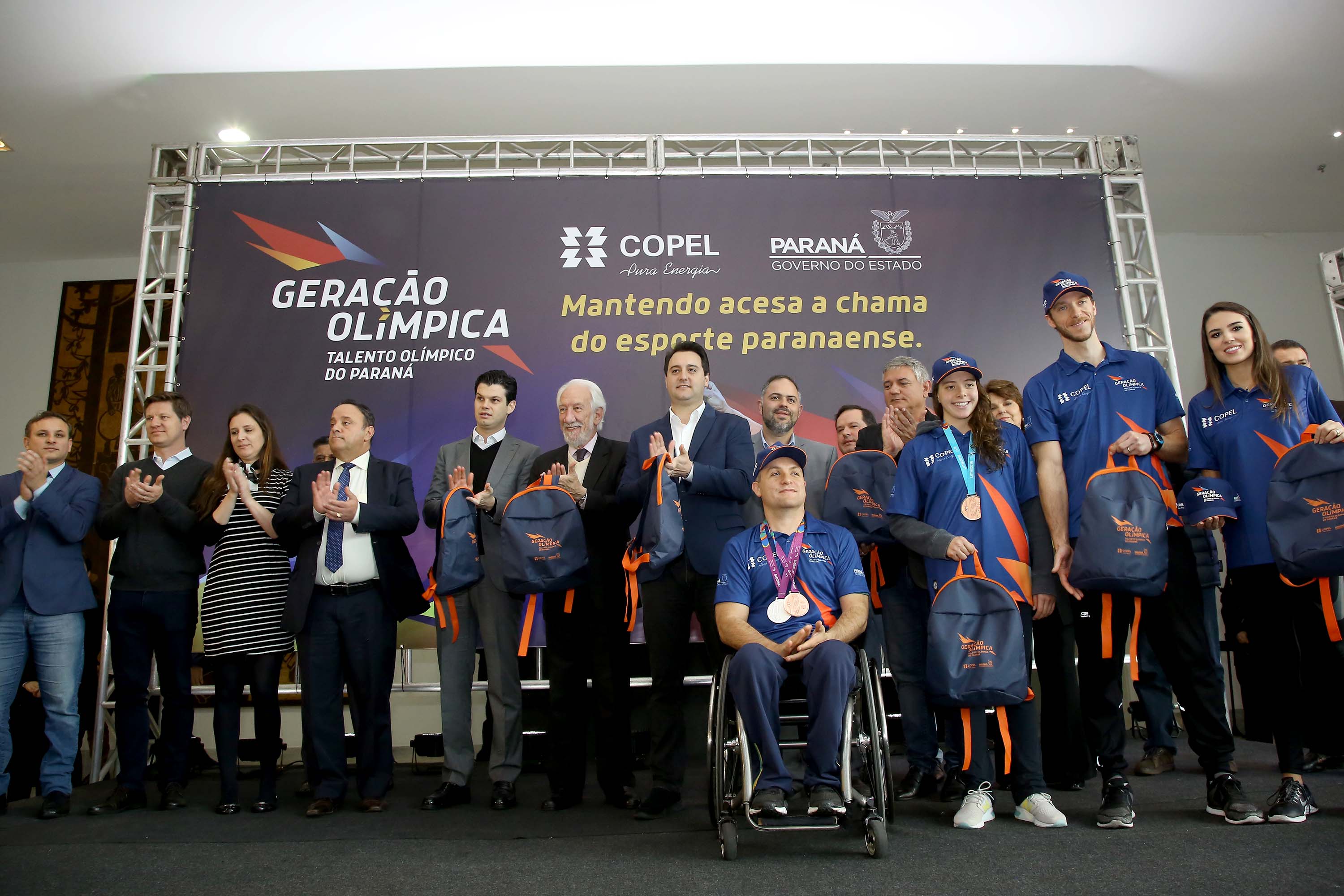 O governador Carlos Massa Ratinho Junior anunciou nesta segunda-feira (02), no Palácio Iguaçu, a nova fase do programa de apoio à formação de atletas olímpicos. Patrocinado pela Copel, o ?Geração Olímpica? é o maior programa de bolsa-atleta do País. Curitiba,02/09/2019 Foto:Jaelson Lucas /AEN
