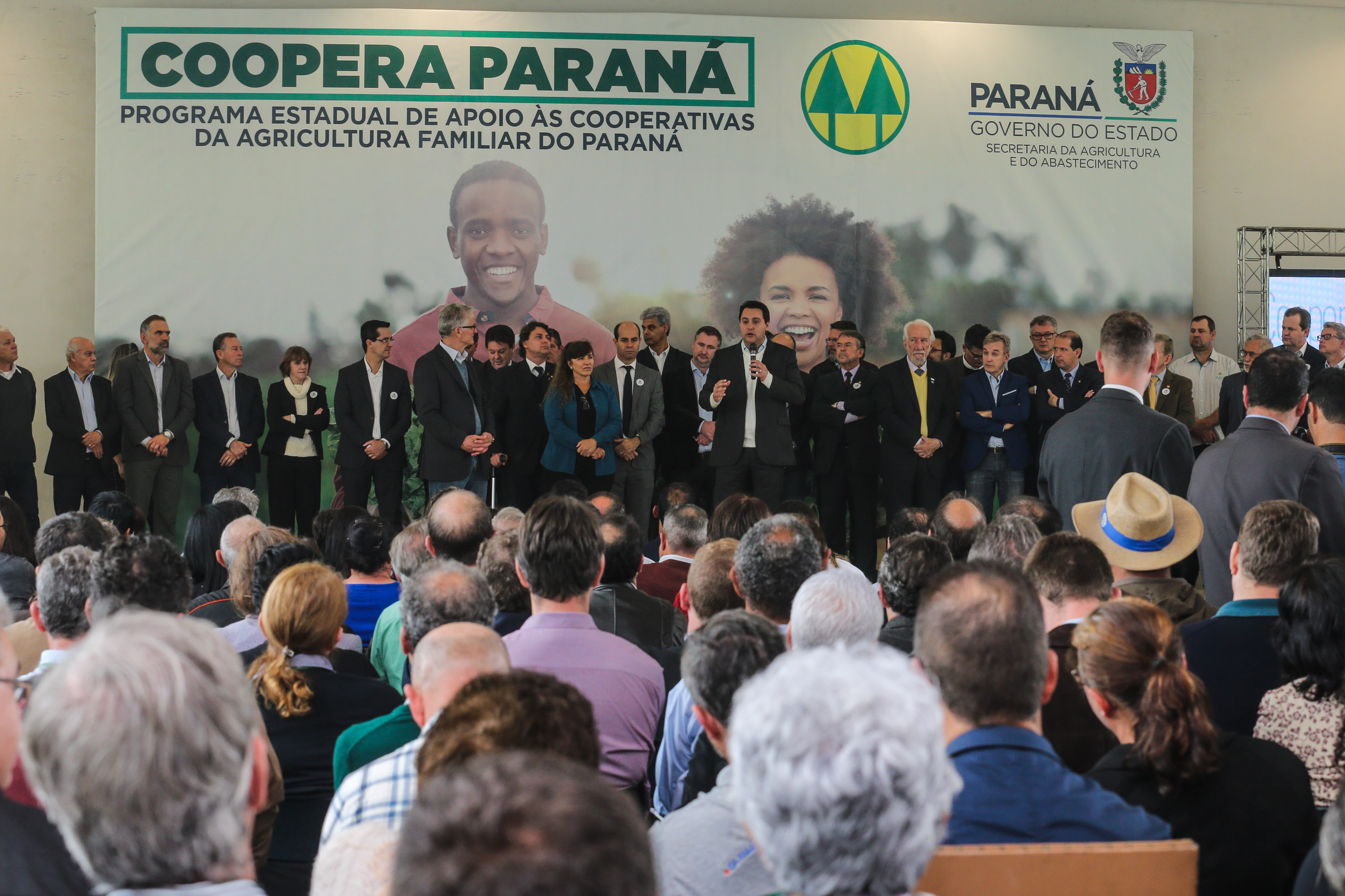 O governador Carlos Massa Ratinho Junior lança nesta terça-feira (03) o Programa de Apoio ao Cooperativismo da Agricultura Familiar no Palácio Iguaçu. 03/09/2019 - Foto: Geraldo Bubniak/AEN