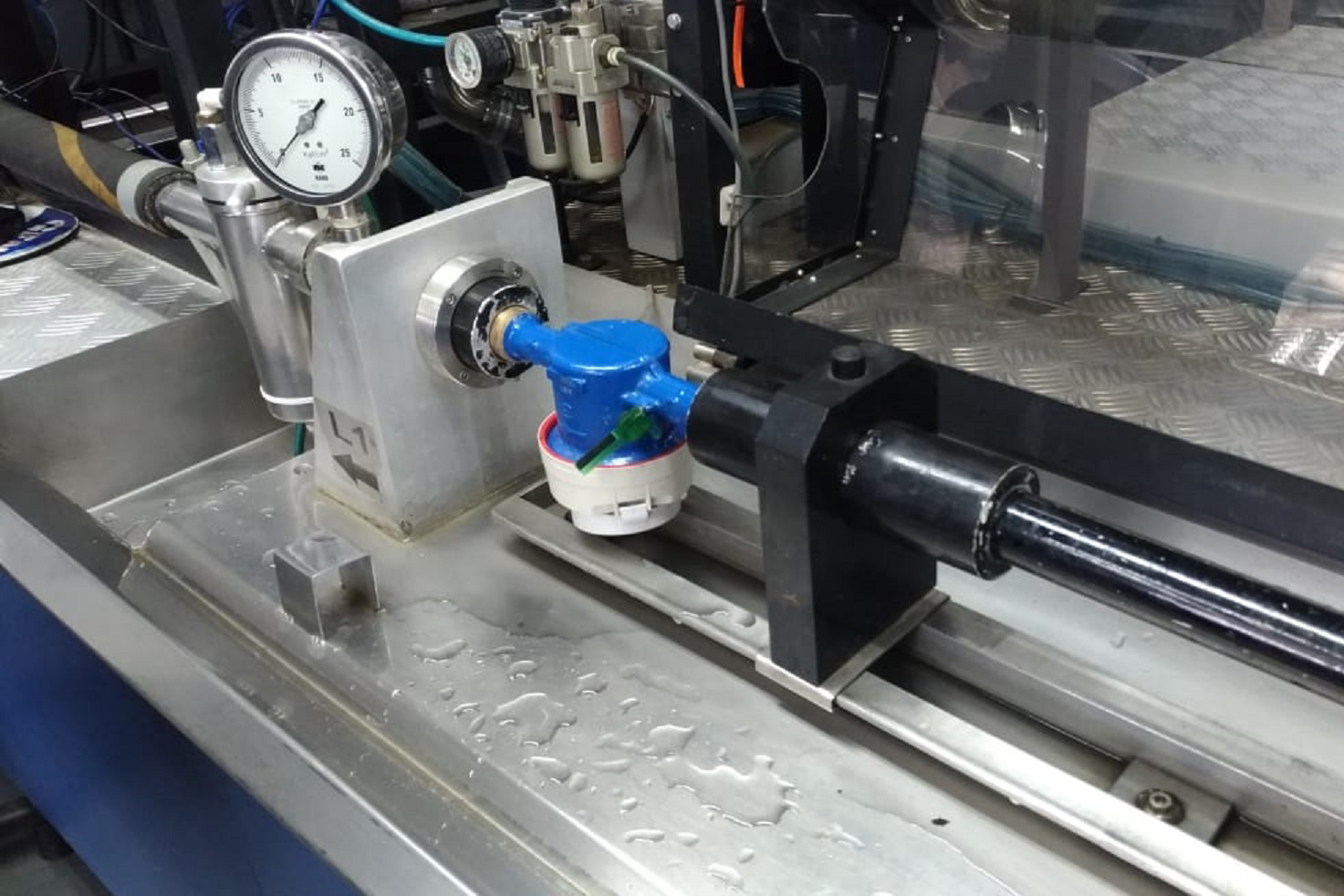 Inmetro comprova eficiência dos hidrômetros em Cascavel. Foto: Divulgação/Sanepar