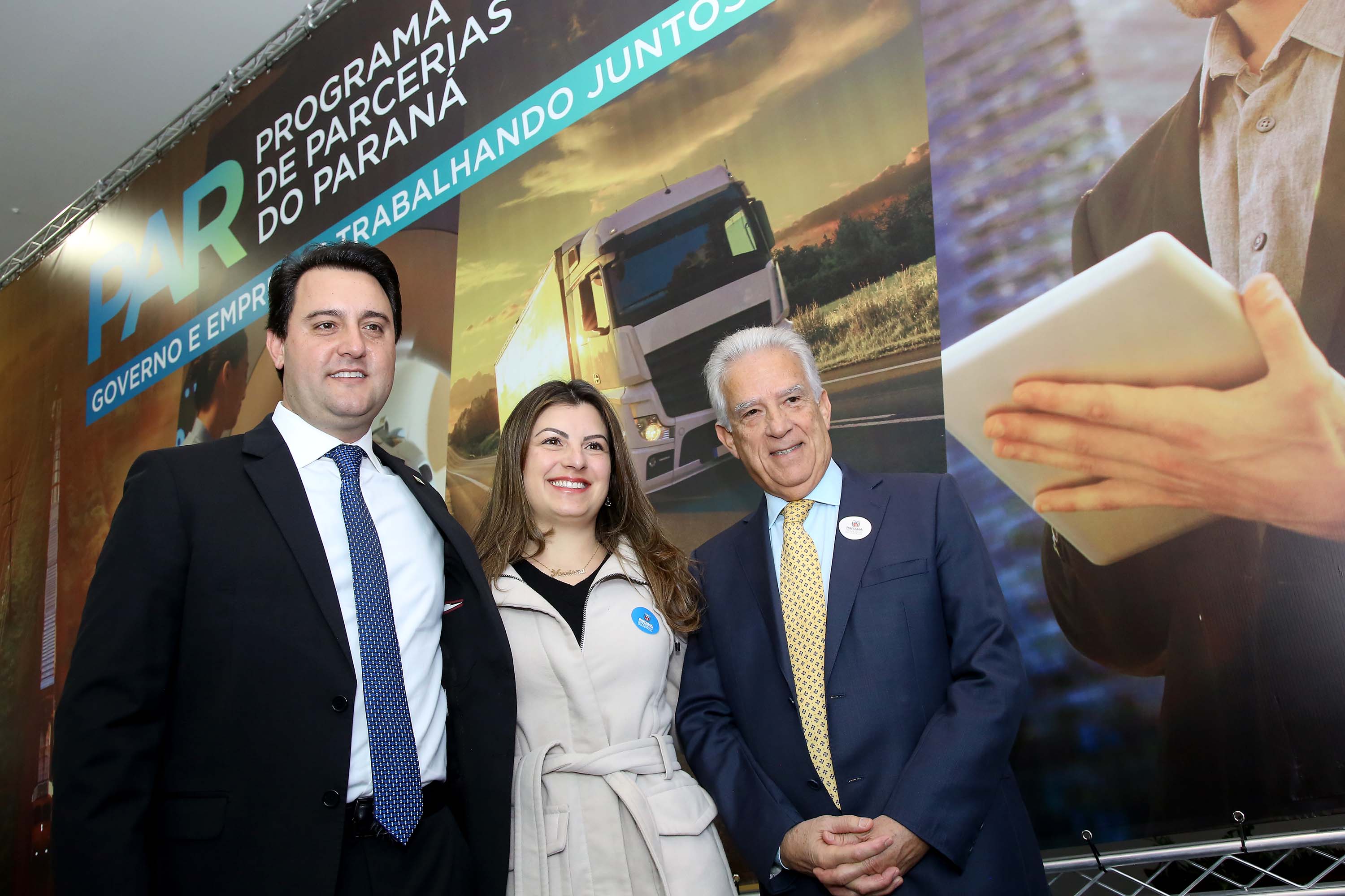 O Governo do Paraná apresentou nesta segunda-feira (23), em evento com o governador Carlos Massa Ratinho Junior, no Palácio Iguaçu, a carteira de projetos de parcerias público-privadas (PPP). Serão apresentados projetos previstos, com estimativas de prazos, investimentos e um quadro com a evolução do planejamento de cada um. Curitiba,23/09/2019 Foto:Jaelson Lucas / AEN