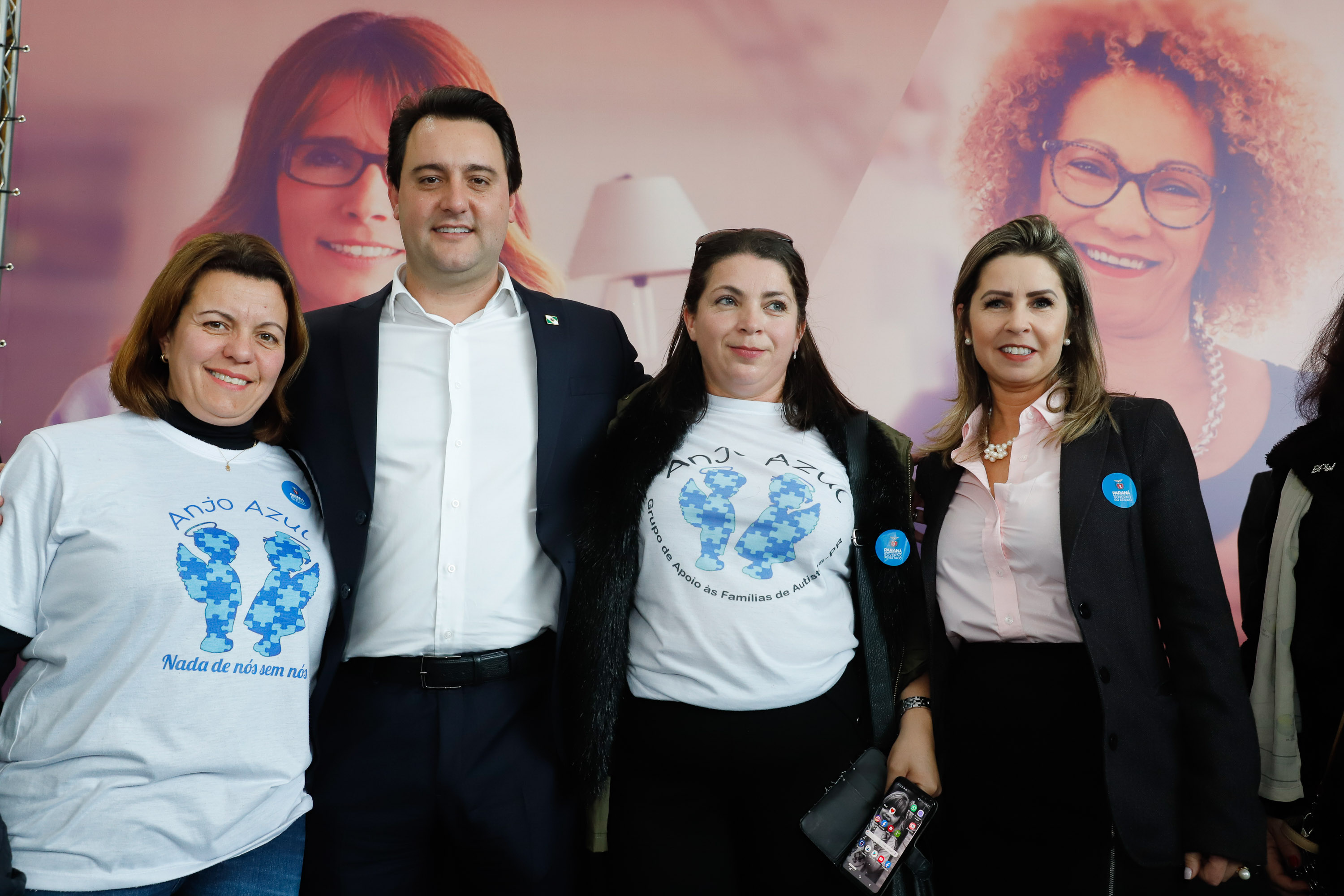 O governador Carlos Massa Ratinho Junior apresentou nesta terça-feira (24) o programa Banco da Mulher Paranaense, iniciativa do Governo do Estado para incentivar o empreendedorismo feminino em todos os setores econômicos, visando gerar mais emprego e renda no Estado.