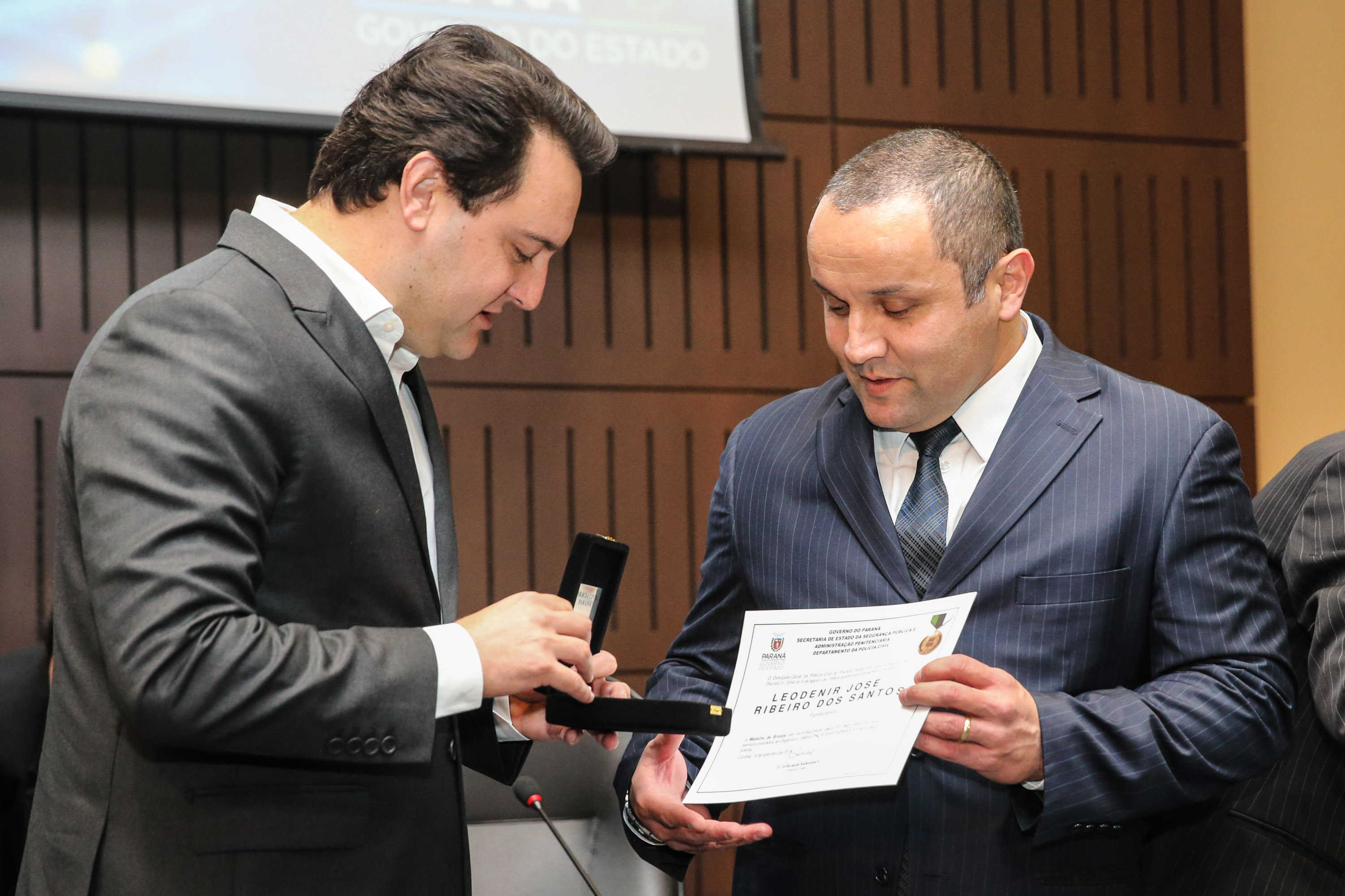 O governador Carlos Massa Ratinho Junior participa nesta segunda-feira (30), da comemoração do aniversário de 166 anos da Polícia Civil no Paraná na sede da OAB Paraná, em Curitiba .   30/09/2019 - Foto: Geraldo Bubniak/AEN