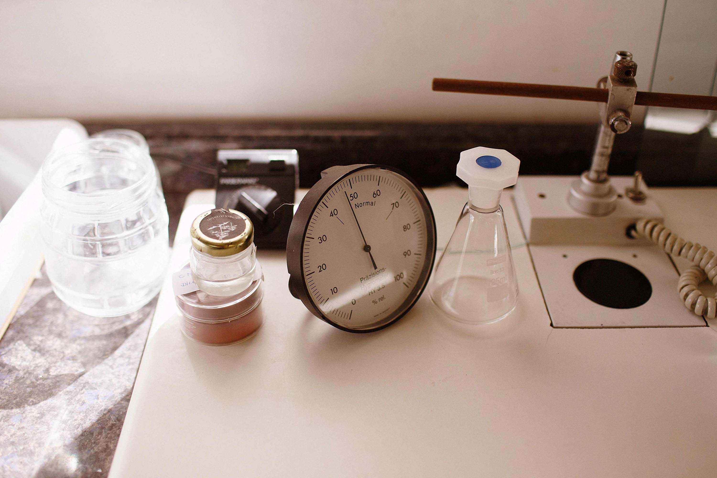 O Museu Paranaense recebe na próxima semana, nos dias 9 e 10 de outubro, os especialistas em restauro de obras de arte e conservação de peças museológicas Aline Pestana, Allan Hanke e Maria Cecilia C