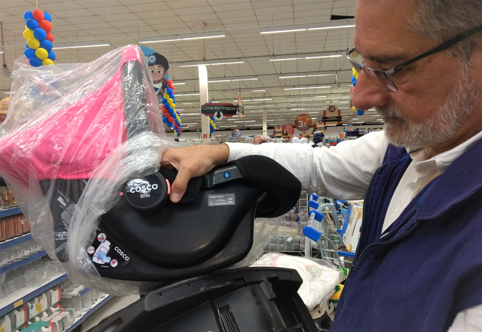 Fiscalização apreende 795 brinquedos irregulares. Foto:Divulgação/IPEM