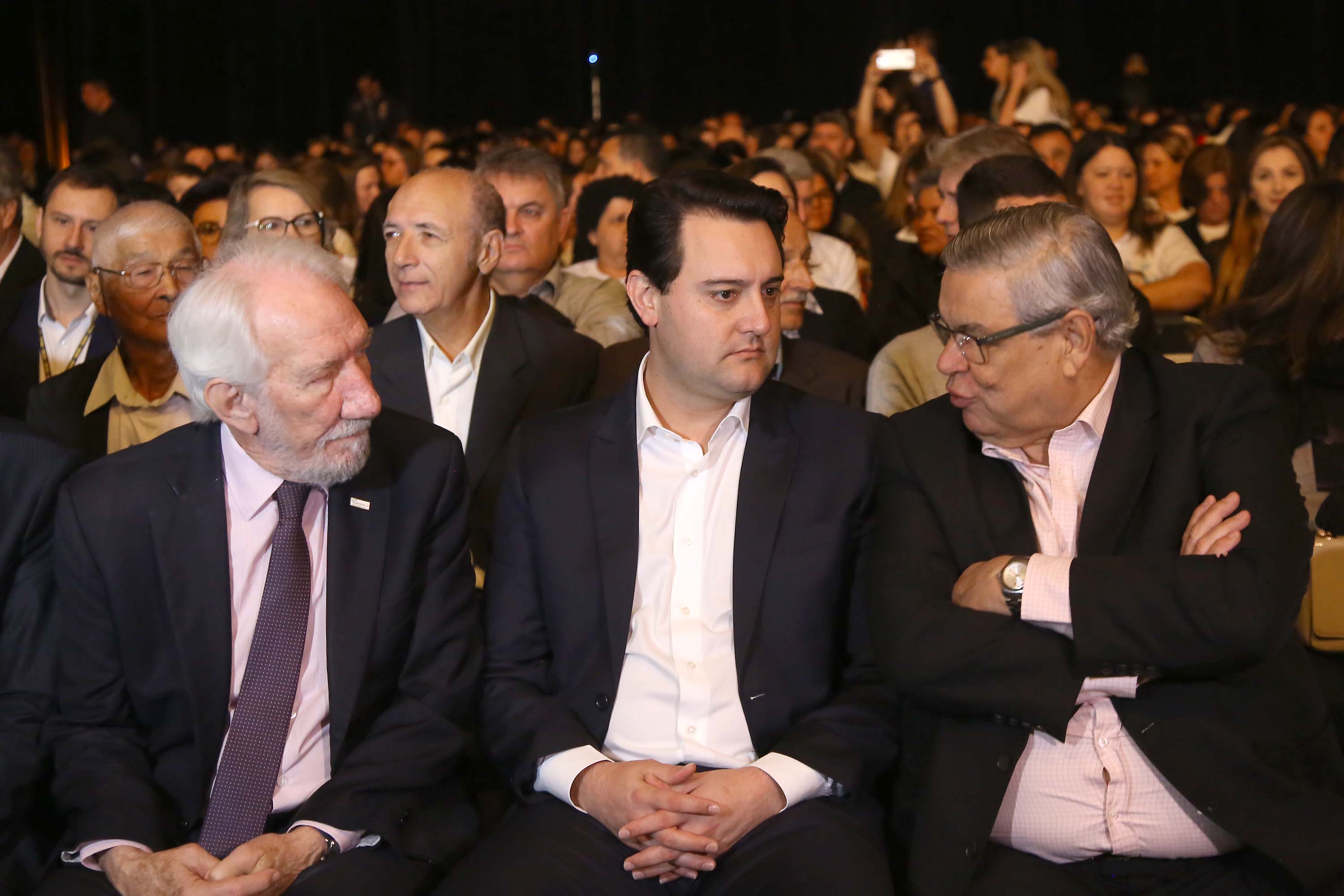 O governador Carlos Massa Ratinho Junior particiou nesta segunda-feira (21) do evento de premiação do Concurso Agrinho 2019. Promovido pela Federação da Agricultura do Paraná (Faep), com a parceria do Governo do Estado, o programa envolve, todo ano, aproximadamente 800 mil alunos e mais de 50 mil professores. Pinhais,21/10/2019 Foto:Jaelson Lucas / AEN