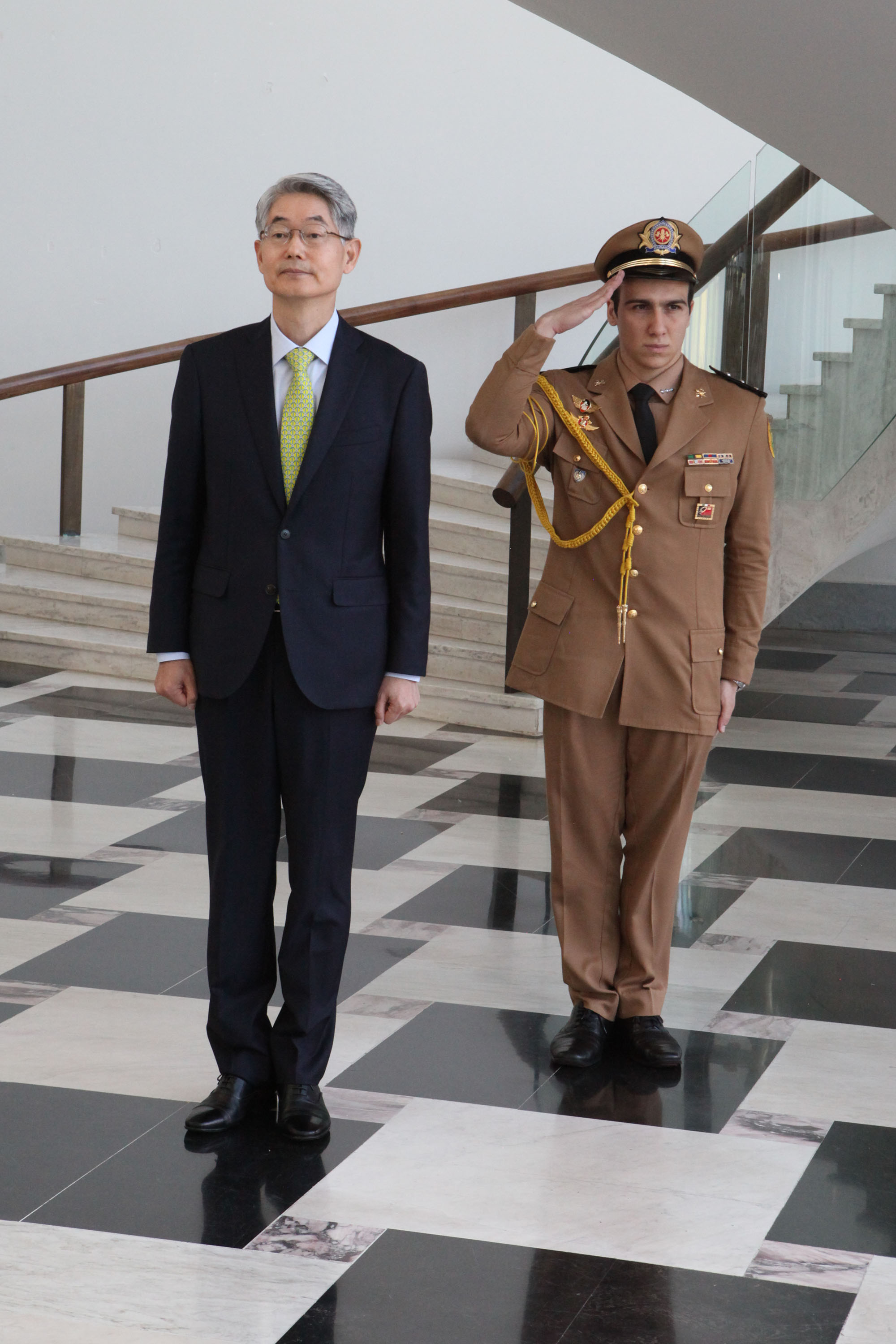 Vice-governador Darci Piana recebe o embaixador da Coreia do Sul,  Chan-Woo Kim. Curitiba,01/11/2019 - Foto: Ari Dias/AEN