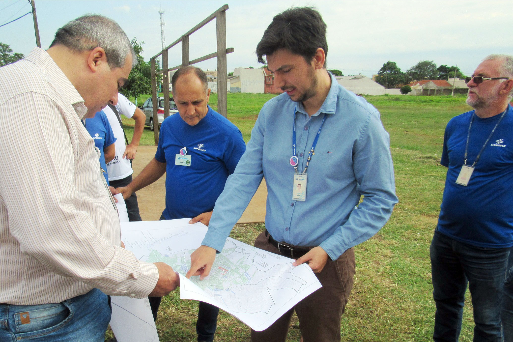 A Companhia de Saneamento do Paraná (Sanepar) e a Prefeitura de Maringá são parceiras no projeto ambiental Ipojuca, lançado nesta sexta-feira (8). O objetivo é identificar e autuar empresas que estejam poluindo os córregos urbanos da cidade. Ipojuca significa, em tupi-guarani, água escura. Curitiba, 08-11-2019. Foto: Sanepar