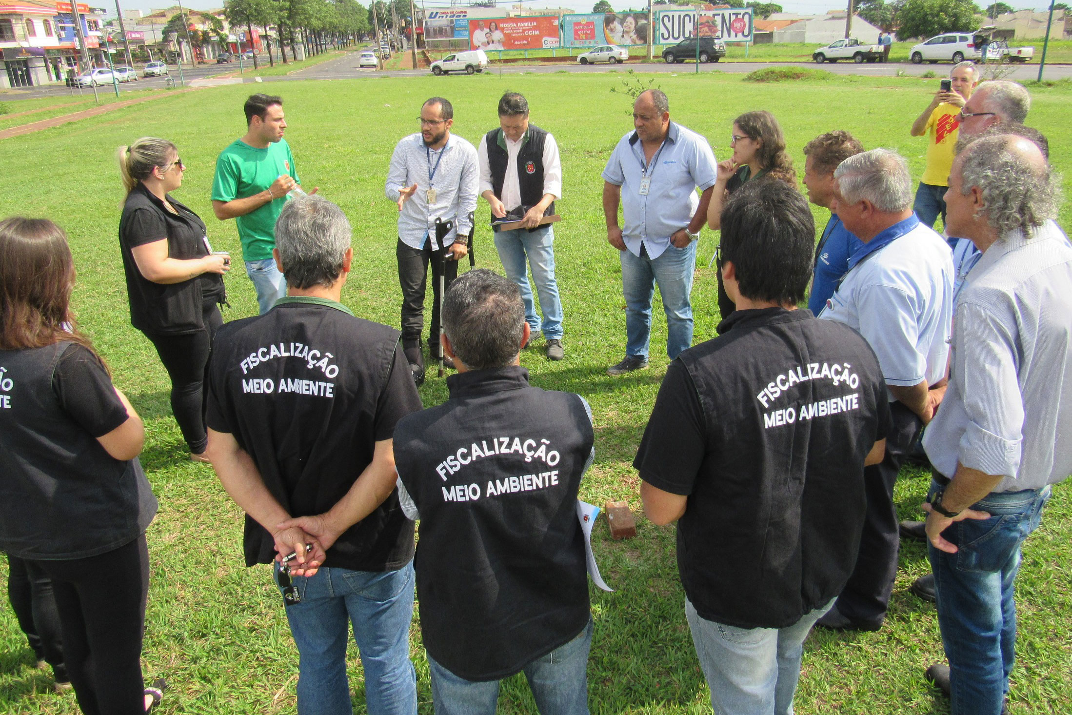A Companhia de Saneamento do Paraná (Sanepar) e a Prefeitura de Maringá são parceiras no projeto ambiental Ipojuca, lançado nesta sexta-feira (8). O objetivo é identificar e autuar empresas que estejam poluindo os córregos urbanos da cidade. Ipojuca significa, em tupi-guarani, água escura. Curitiba, 08-11-2019. Foto: Sanepar