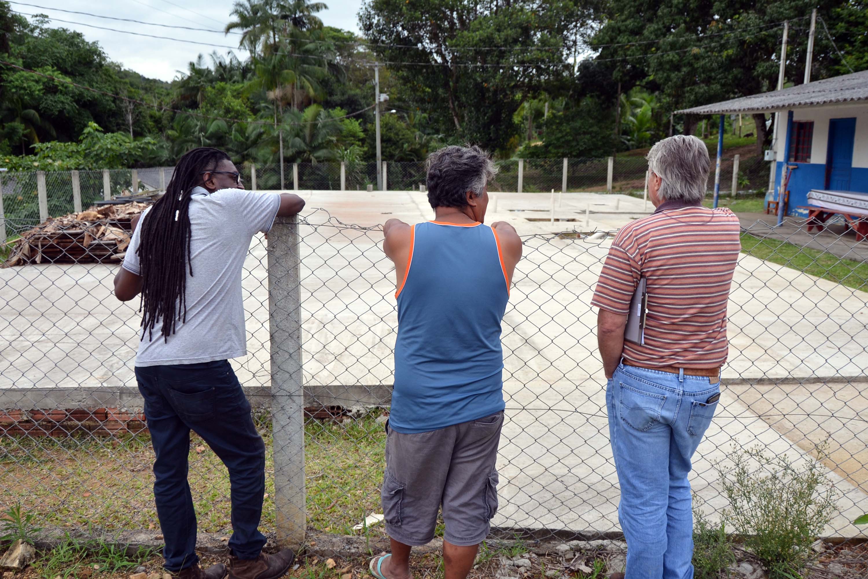 Representantes da Superintendência do Diálogo e Interação Social (Sudis), do Governo do Estado, visitaram nesta semana Comunidades Quilombolas no Vale do Ribeira e se reuniram com lideranças. A iniciativa fez parte do projeto Diálogo Paraná Itinerante, de atenção aos povos tradicionais. Foram apresentados os objetivos da nova Superintendência, que foi criada pelo governador Ratinho Junior neste ano. Foto: Nelson Andrade/SUDIS