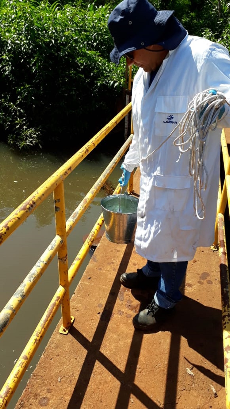 Técnicos da Sanepar iniciaram esta semana os levantamentos e diagnóstico da bacia dos rios Cascavel, Peroba e Saltinho, que abastecem os moradores de Cascavel, e do Rio São José, que vai contribuir com o suprimento da cidade a partir do ano que vem. Foto: Sanepar