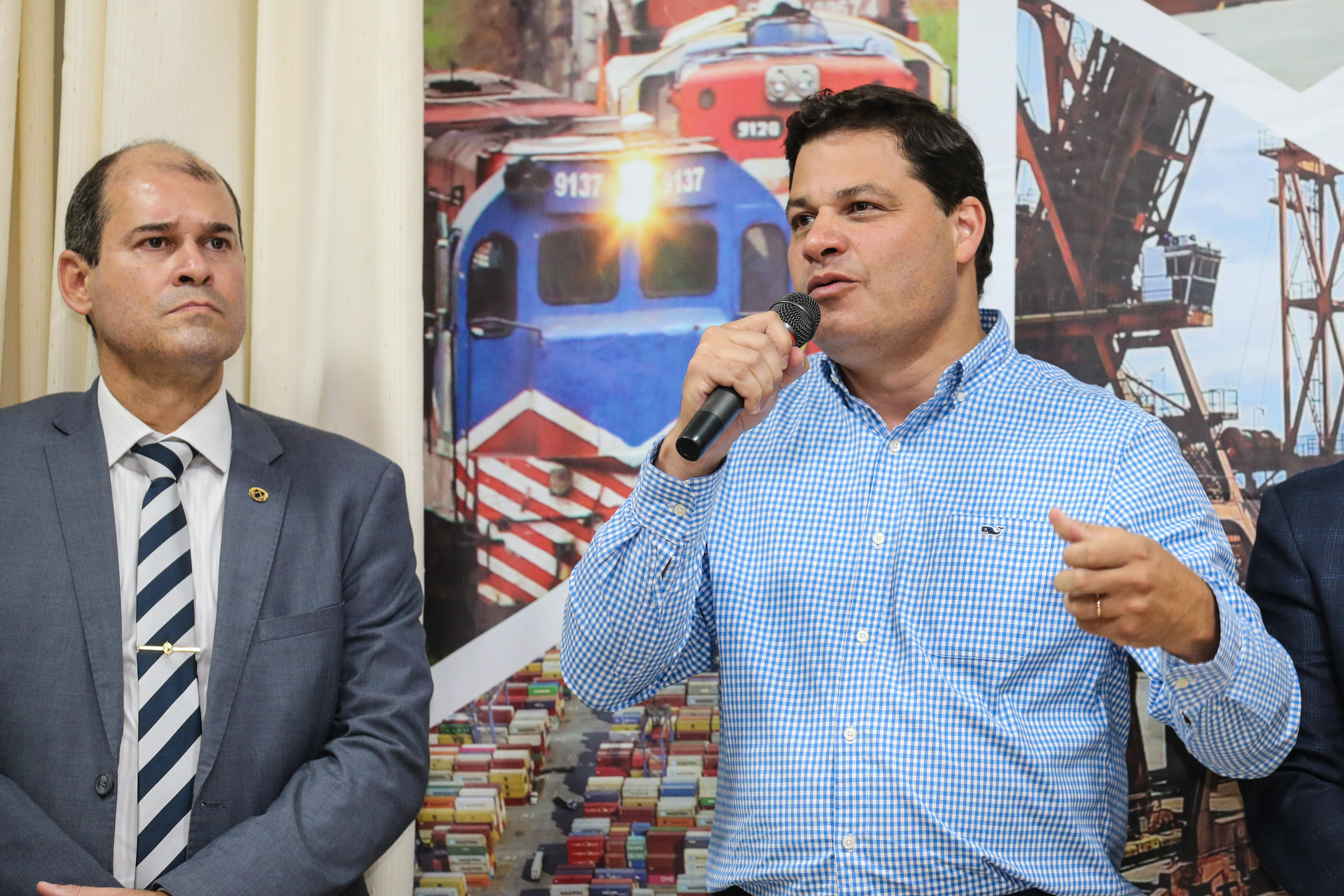 Na primeira reunião para apresentação do cronograma de atividades, o secretário de Estado da Infraestrutura e Logística, Sandro Alex, explicou que o objetivo dos grupos de trabalho do Governo do Estado e da União é garantir uma modelagem moderna de concessão.