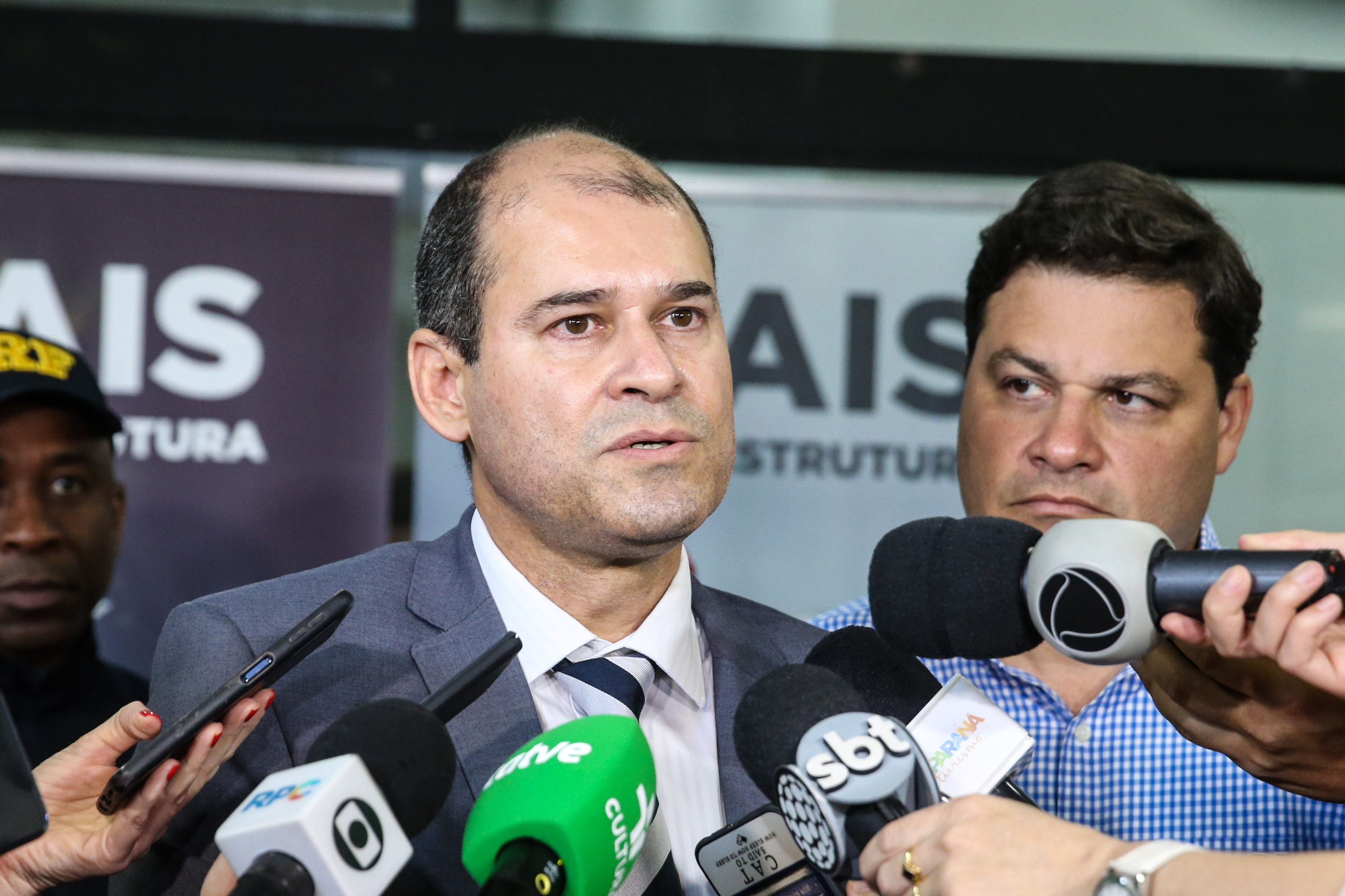 Na primeira reunião para apresentação do cronograma de atividades, o secretário de Estado da Infraestrutura e Logística, Sandro Alex, explicou que o objetivo dos grupos de trabalho do Governo do Estado e da União é garantir uma modelagem moderna de concessão.