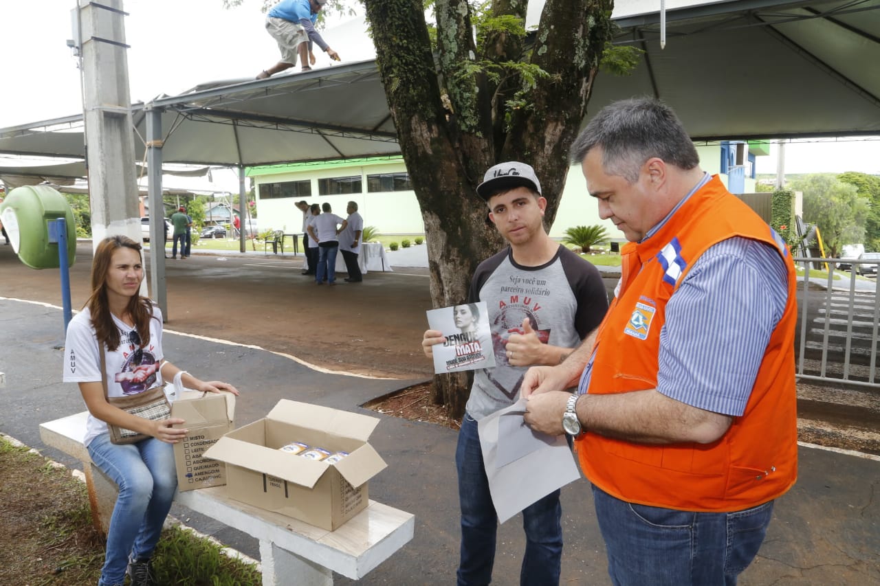 O município de Quinta do Sol, que está em epidemia e com 179 casos confirmados da doença, recebeu o secretário de Estado da Saúde, Beto Preto, que falou com a comunidade, profissionais de saúde sobre a importância de ações e mutirões de limpeza e eliminação de criadouros do mosquito.Foto: Gilson Abreu/AEN