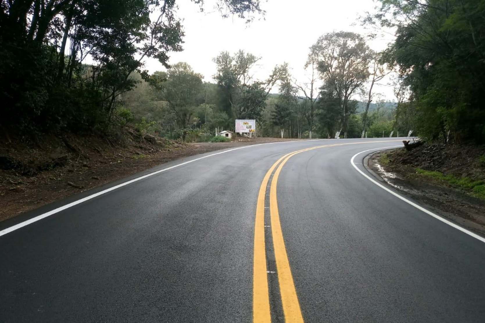 Obras e melhorias em rodovias paranaenses somam R$ 600 milhões. Foto:DER