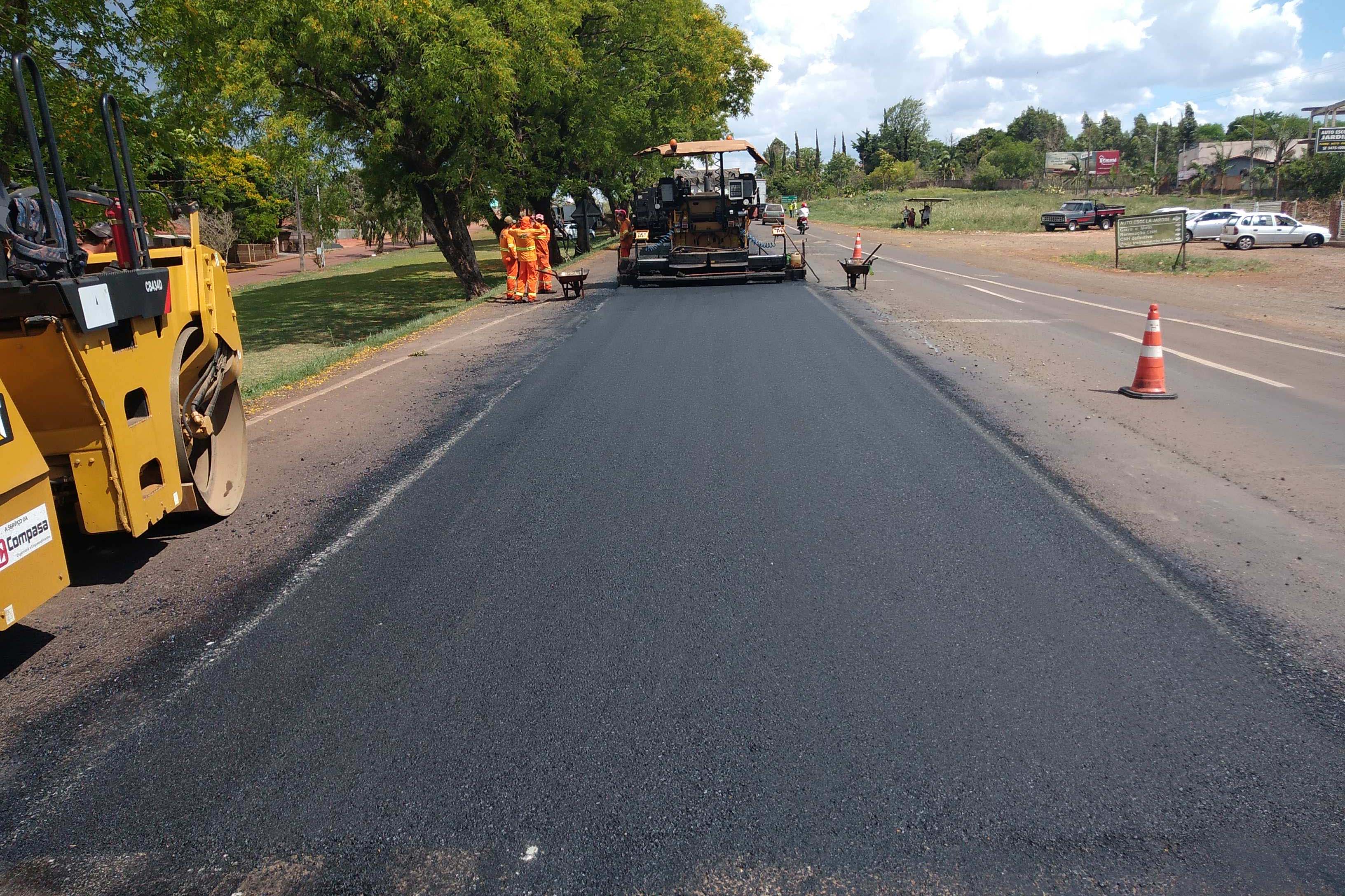 Obras e melhorias em rodovias paranaenses somam R$ 600 milhões. Foto:DER