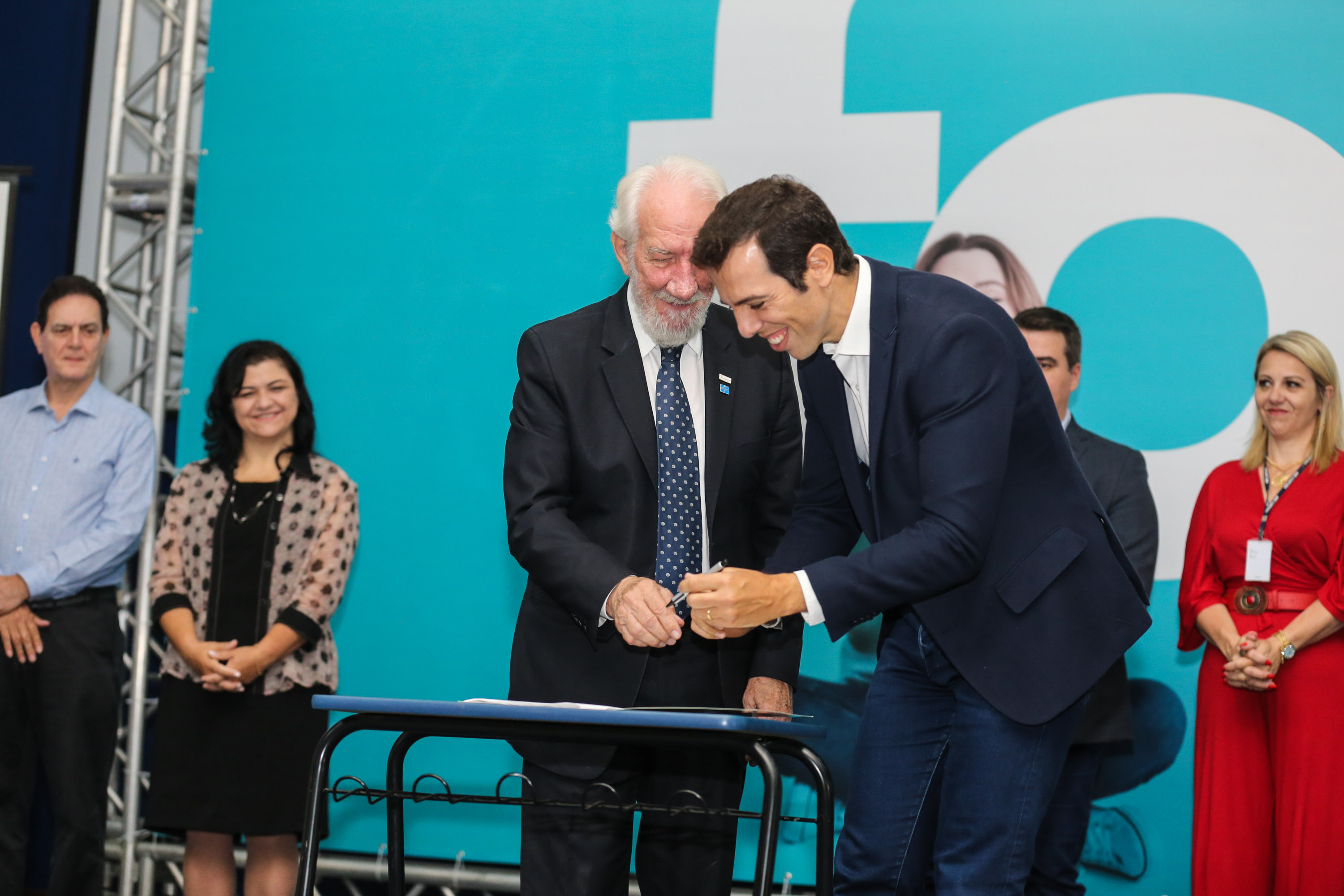 O secretário da Educação Renato Feder  e o vice governador Darci Piana  no  Seminário Foco na Aprendizagem 2020  21/01/2020  -  Foto: Geraldo Bubniak/AEN