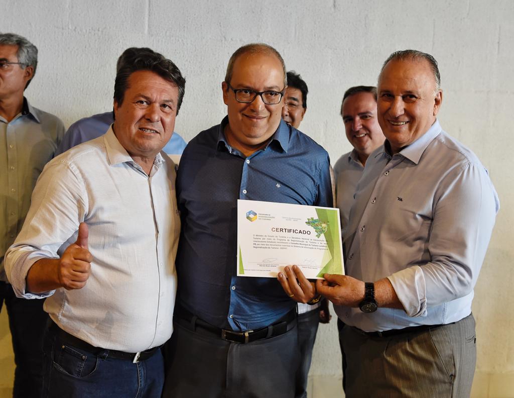 Londrina recebeu nesta quarta-feira (22) o certificado que elevou a cidade para a categoria A do Mapa Turístico Brasileiro, atualizado pelo Ministério do Turismo em agosto de 2019. 
Foto: Denis Ferreira Netto/SEDEST