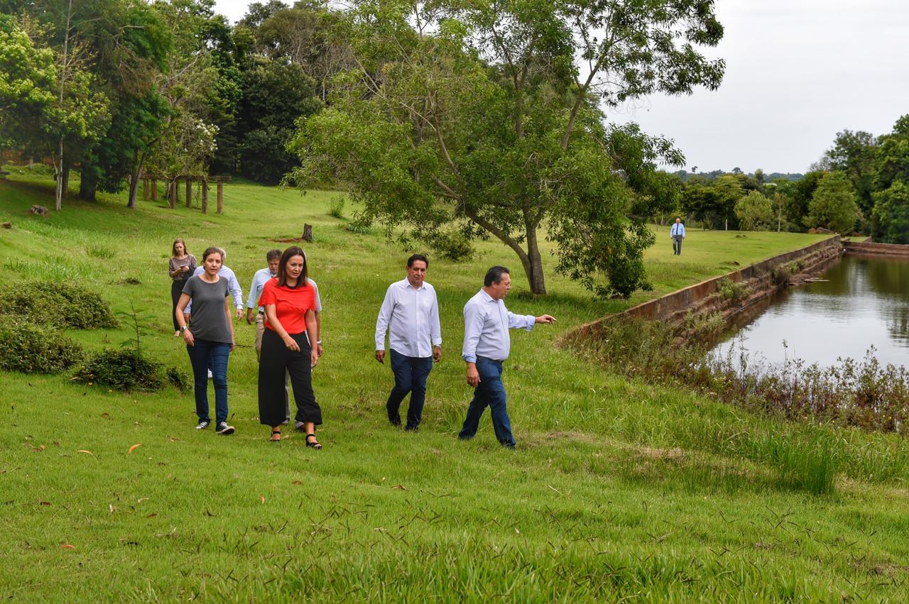 Londrina recebeu nesta quarta-feira (22) o certificado que elevou a cidade para a categoria A do Mapa Turístico Brasileiro, atualizado pelo Ministério do Turismo em agosto de 2019. 
Foto: Denis Ferreira Netto/SEDEST