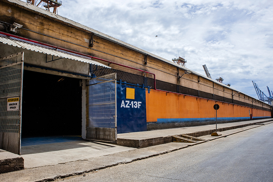 Foram feitas reformas e controle de pragas. Expectativa dos operadores é movimentar 120 mil toneladas do produto pela estrutura pública, nestes três primeiros meses do ano.
Foto: Claudio Neves
