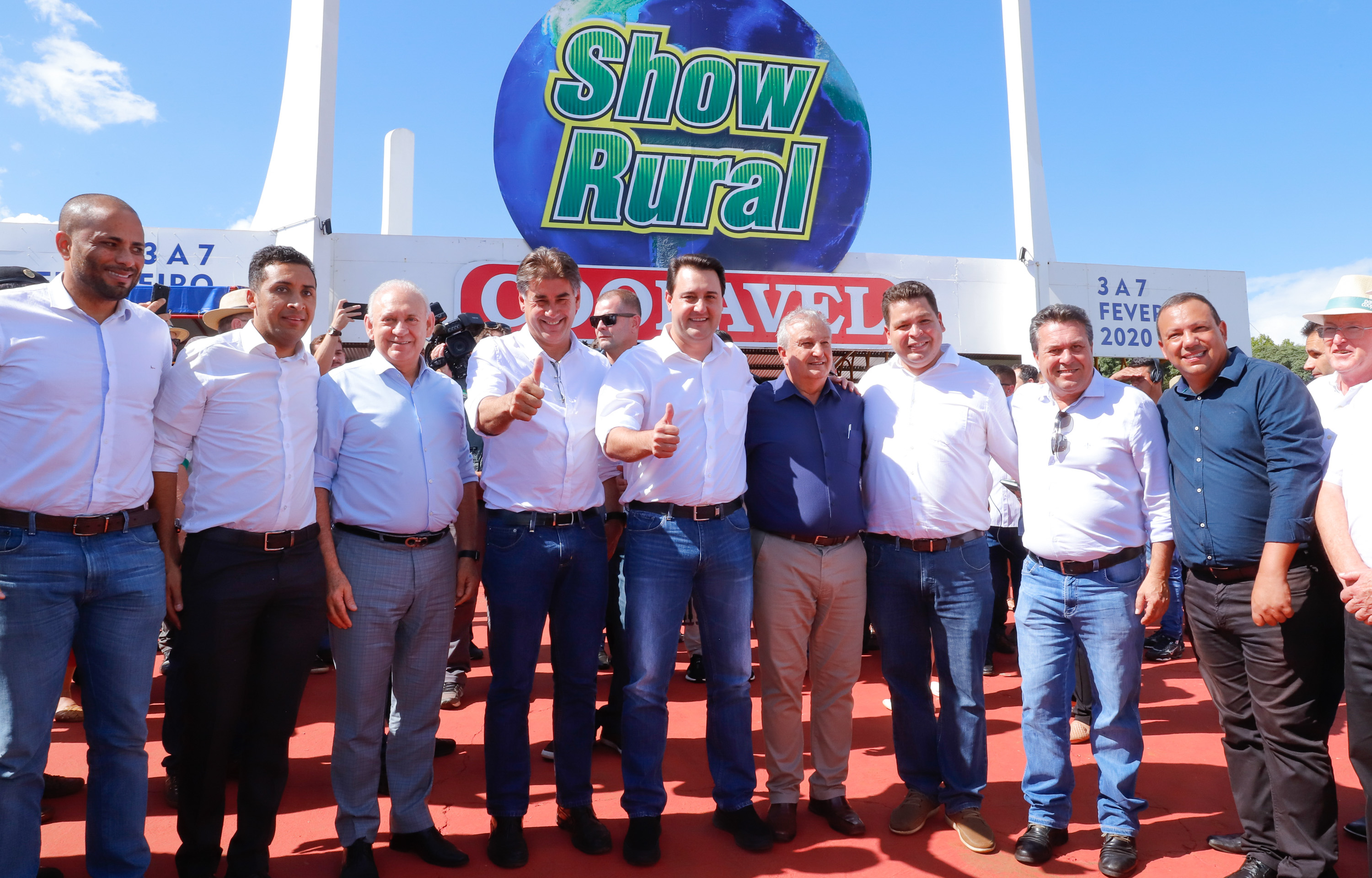 Trevo Cataratas, duplicação na BR-277 e aumento da capacidade de escoamento da Ferroeste vão mudar a realidade de Cascavel e região. Anúncios foram feitos nesta quarta-feira (05) no Show Rural Coopavel.
Foto: Rodrigo Felix Leal