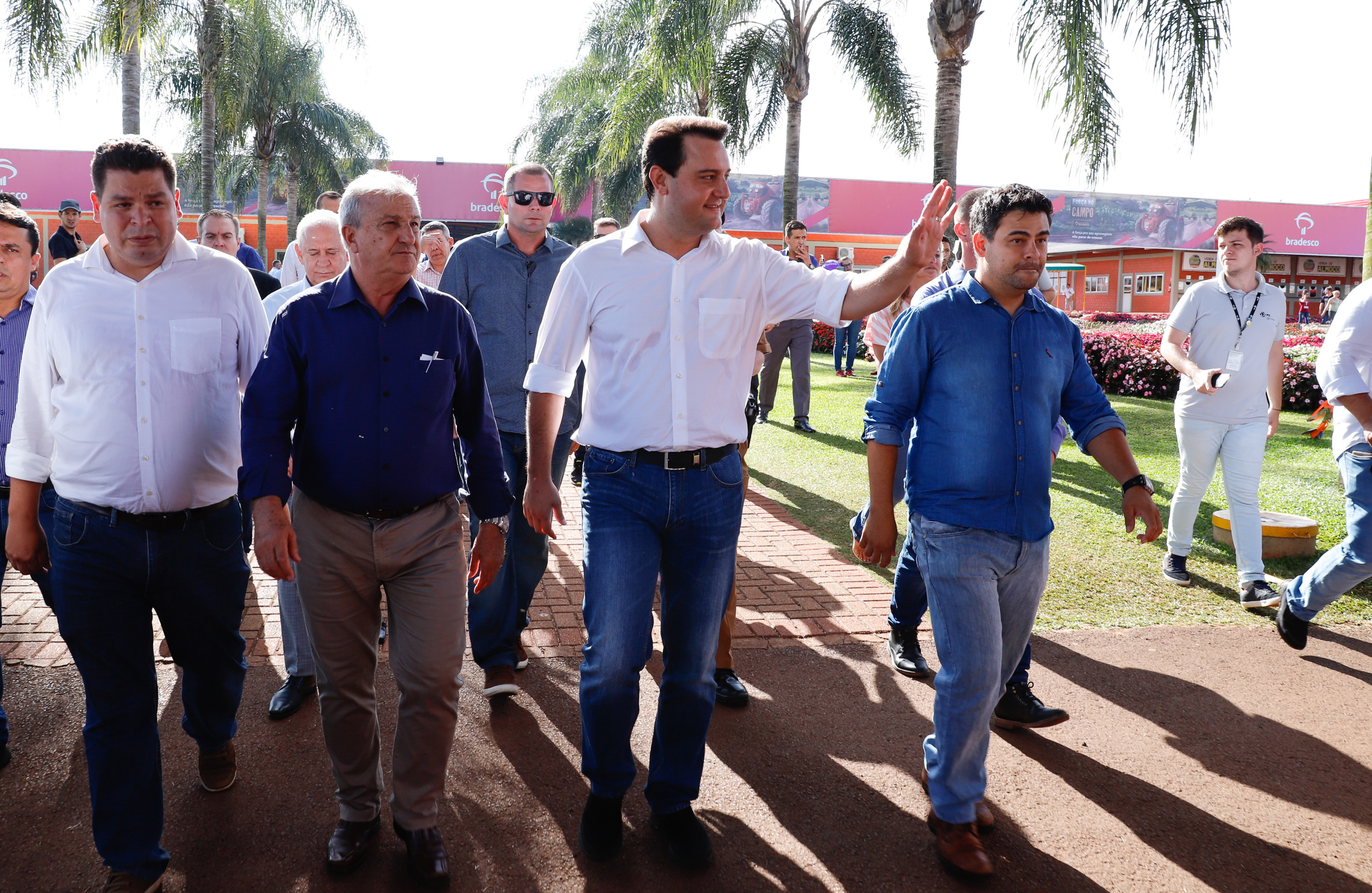 Trevo Cataratas, duplicação na BR-277 e aumento da capacidade de escoamento da Ferroeste vão mudar a realidade de Cascavel e região. Anúncios foram feitos nesta quarta-feira (05) no Show Rural Coopavel.
Foto: Rodrigo Felix Leal