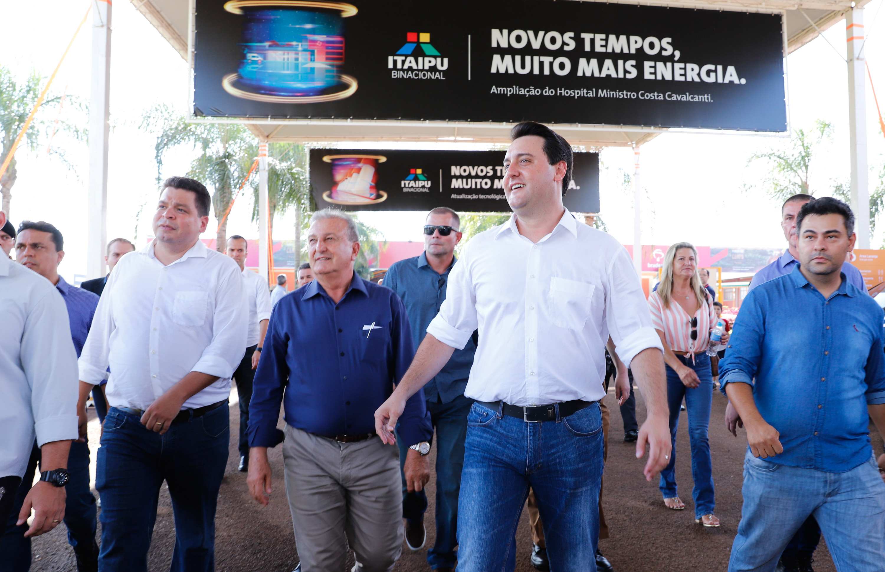 Trevo Cataratas, duplicação na BR-277 e aumento da capacidade de escoamento da Ferroeste vão mudar a realidade de Cascavel e região. Anúncios foram feitos nesta quarta-feira (05) no Show Rural Coopavel.
Foto: Rodrigo Felix Leal