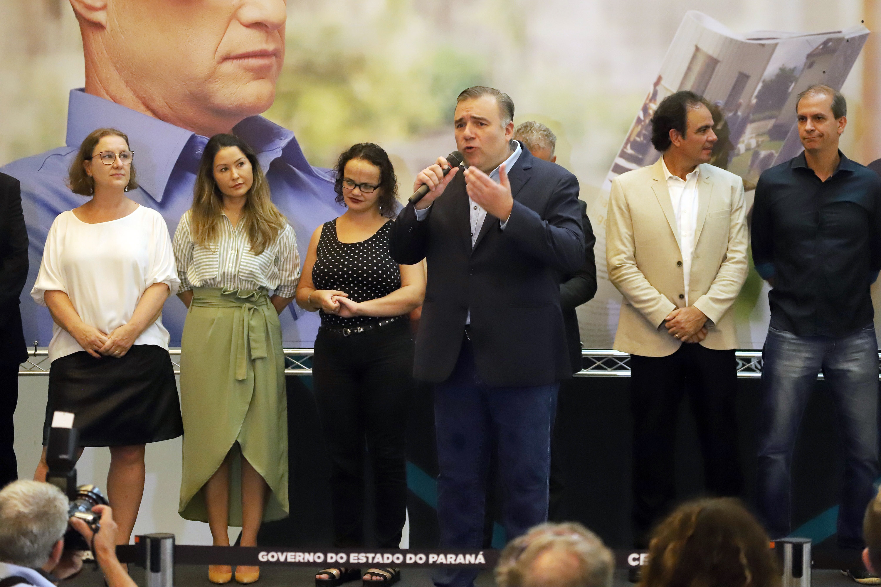 A Biblioteca Pública do Paraná (BPP) recebe nesta terça-feira (06) a mais moderna tecnologia de visão artificial do mundo, que beneficiará cegos e pessoas com visão reduzida