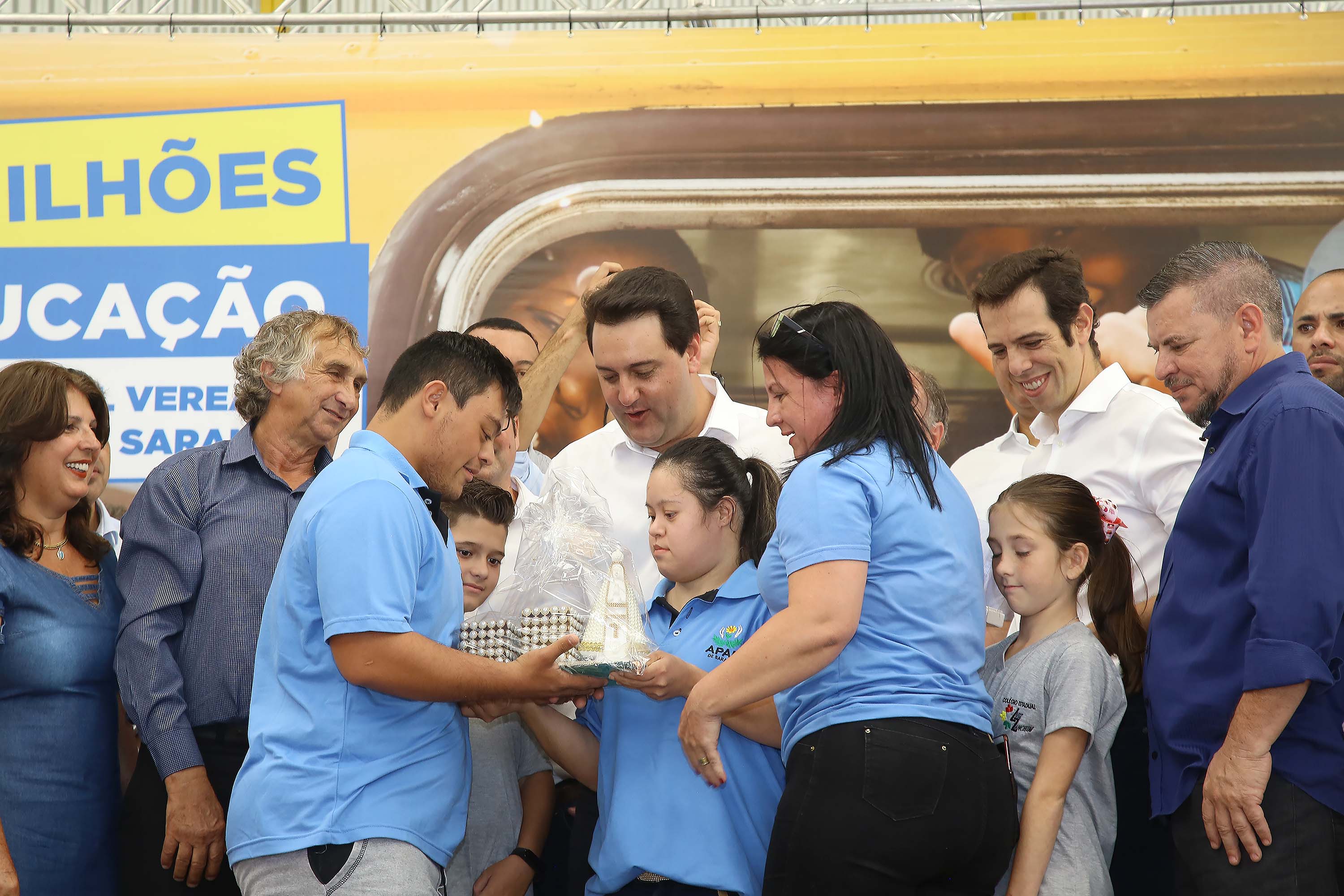 Cerca de 1.100 estudantes do Ensino Fundamental e Ensino Médio, de Sarandi, Noroeste do Paraná, são beneficiados com a nova estrutura da Escola Estadual Vereador Luiz Zanchim, inaugurada nesta sexta-feira (14), pelo governador Carlos Massa Ratinho Junior. - Sarandi, 14/02/2020 - Foto: Jaelson Lucas/AEN
