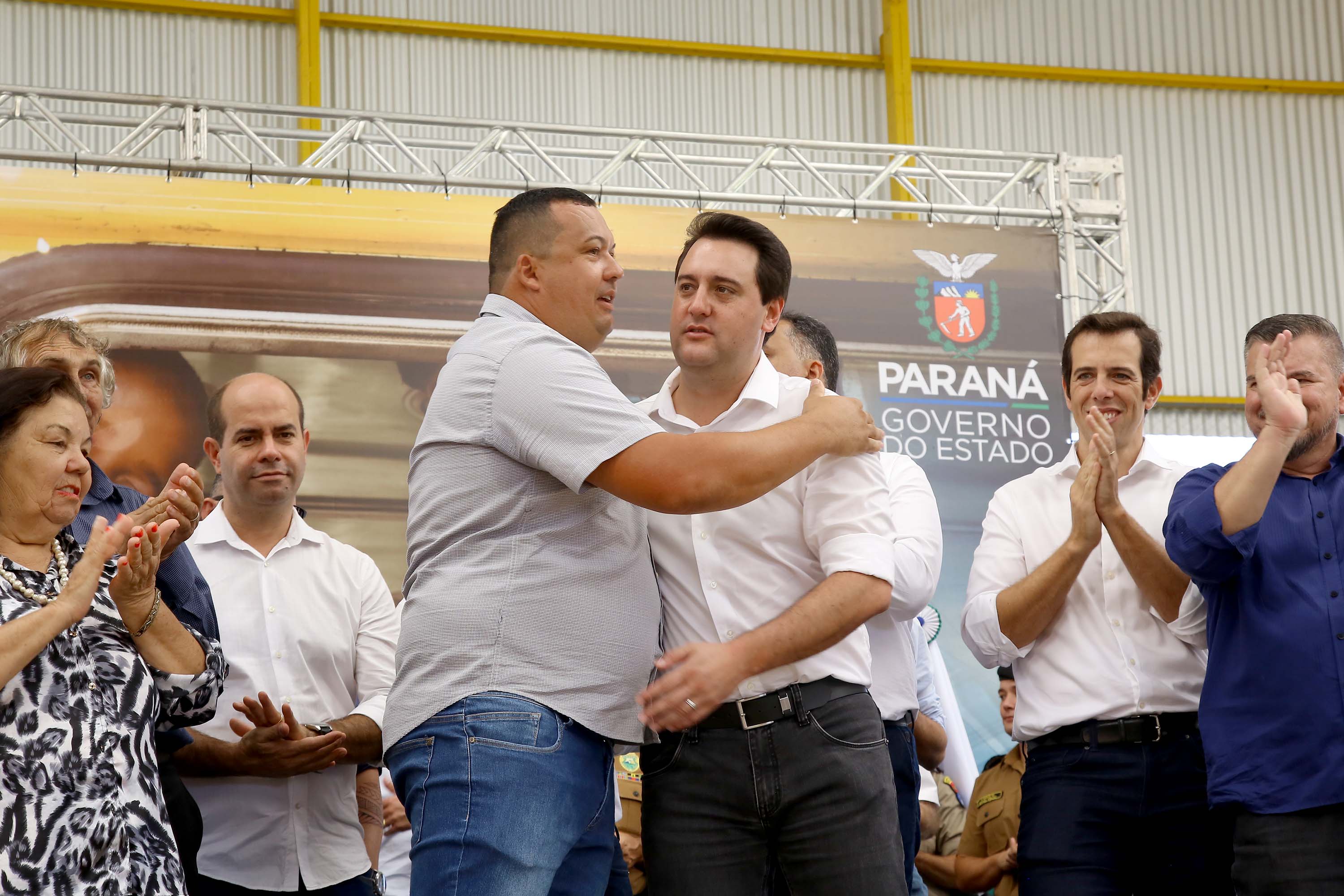 Cerca de 1.100 estudantes do Ensino Fundamental e Ensino Médio, de Sarandi, Noroeste do Paraná, são beneficiados com a nova estrutura da Escola Estadual Vereador Luiz Zanchim, inaugurada nesta sexta-feira (14), pelo governador Carlos Massa Ratinho Junior. - Sarandi, 14/02/2020 - Foto: Jaelson Lucas/AEN