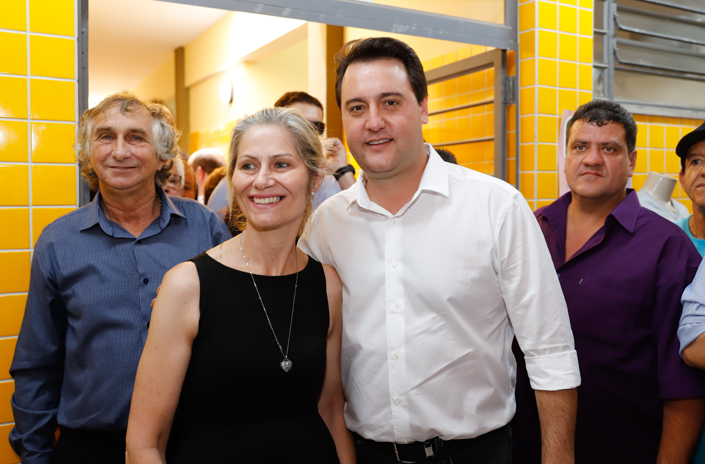 Cerca de 1.100 estudantes do Ensino Fundamental e Ensino Médio, de Sarandi, Noroeste do Paraná, são beneficiados com a nova estrutura da Escola Estadual Vereador Luiz Zanchim, inaugurada nesta sexta-feira (14), pelo governador Carlos Massa Ratinho Junior. - Sarandi, 14/02/2020 - Foto: Rodrigo Félix Leal/AEN