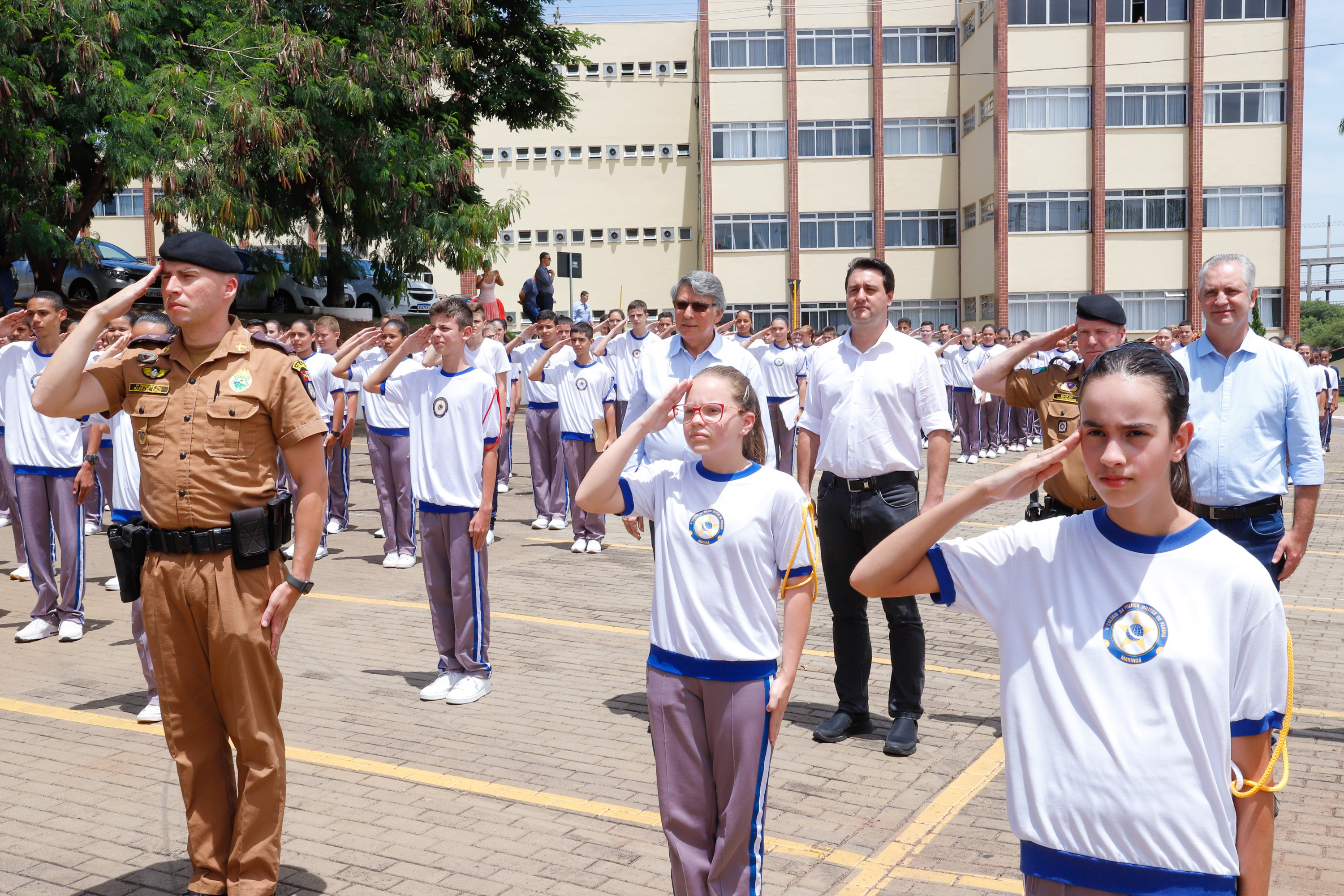 Governador Carlos Massa Ratinho Junior visita o Colégio MIlitar de Maringá - Maringá, 14/02/2020 - Foto: Rodrigo Félix Leal/AEN
