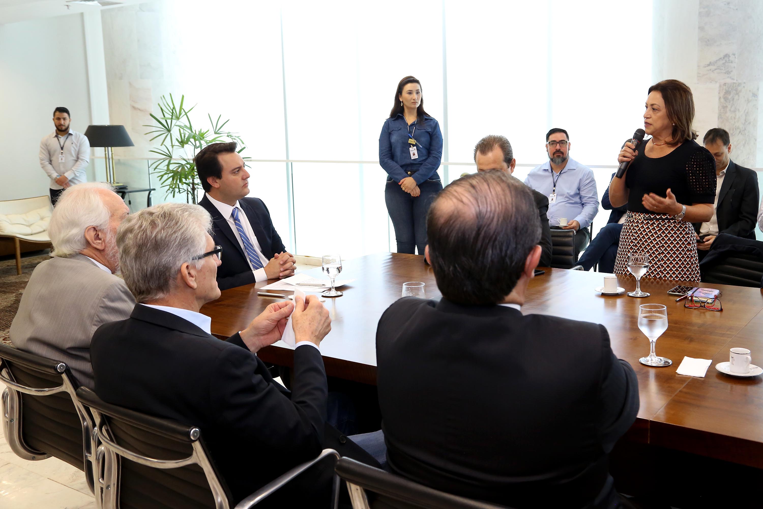 O governador Carlos Massa Ratinho Júnior assinou a autorização para nomeação de 263 professores para as universidades estaduais do Paraná. São profissionais de diversas áreas acadêmicas aprovados em concursos públicos realizados em anos anteriores e que ainda não haviam sido chamados. Curitiba,12/03/2020 Foto:Jaelson Lucas / AEN