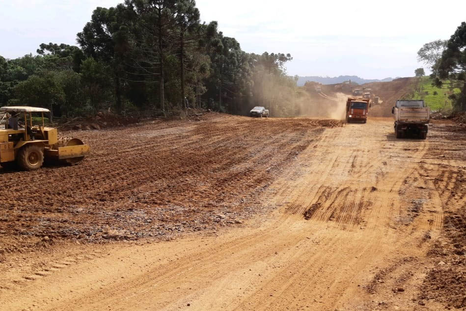 Governo retoma as obras do Contorno Noroeste de Francisco Beltrão. Foto:DER