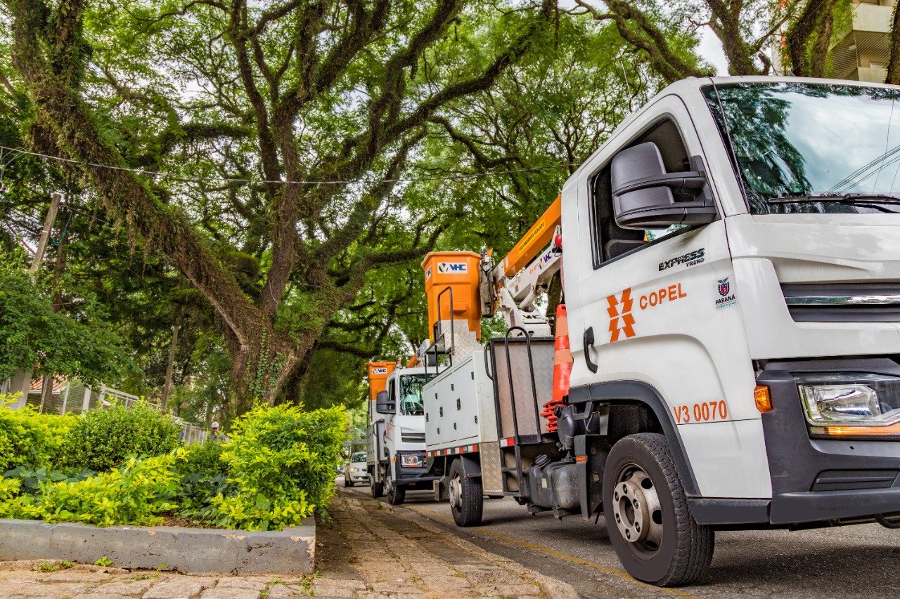Curitiba e RMC recebem R$ 250 milhões em obras na rede de energia . Foto: Copel