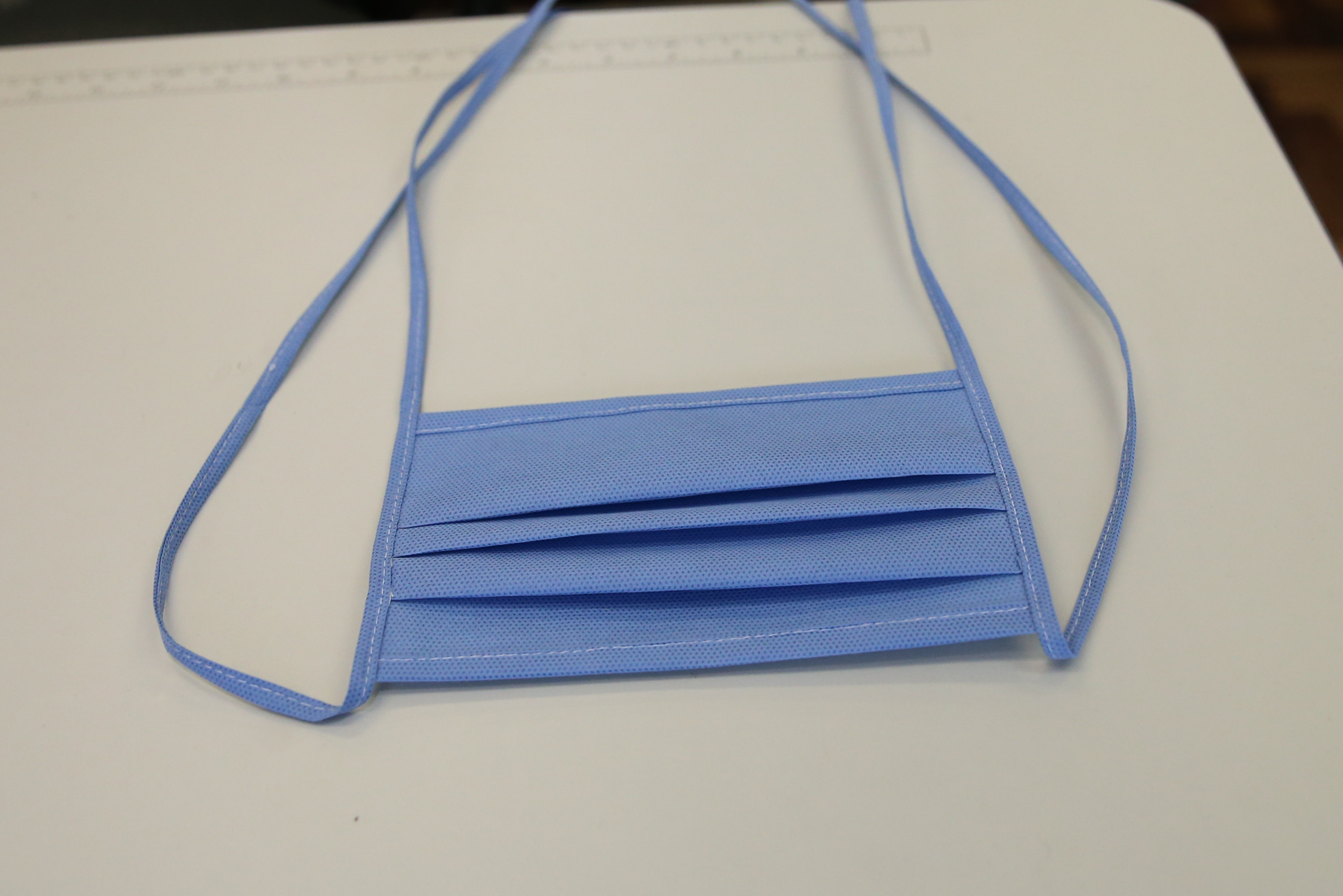 Produção de uniformes e máscaras pela Associação da Vila Militar do Paraná Confecções.   Curitiba, 27/03/2020 - Foto: Geraldo Bubniak/AEN