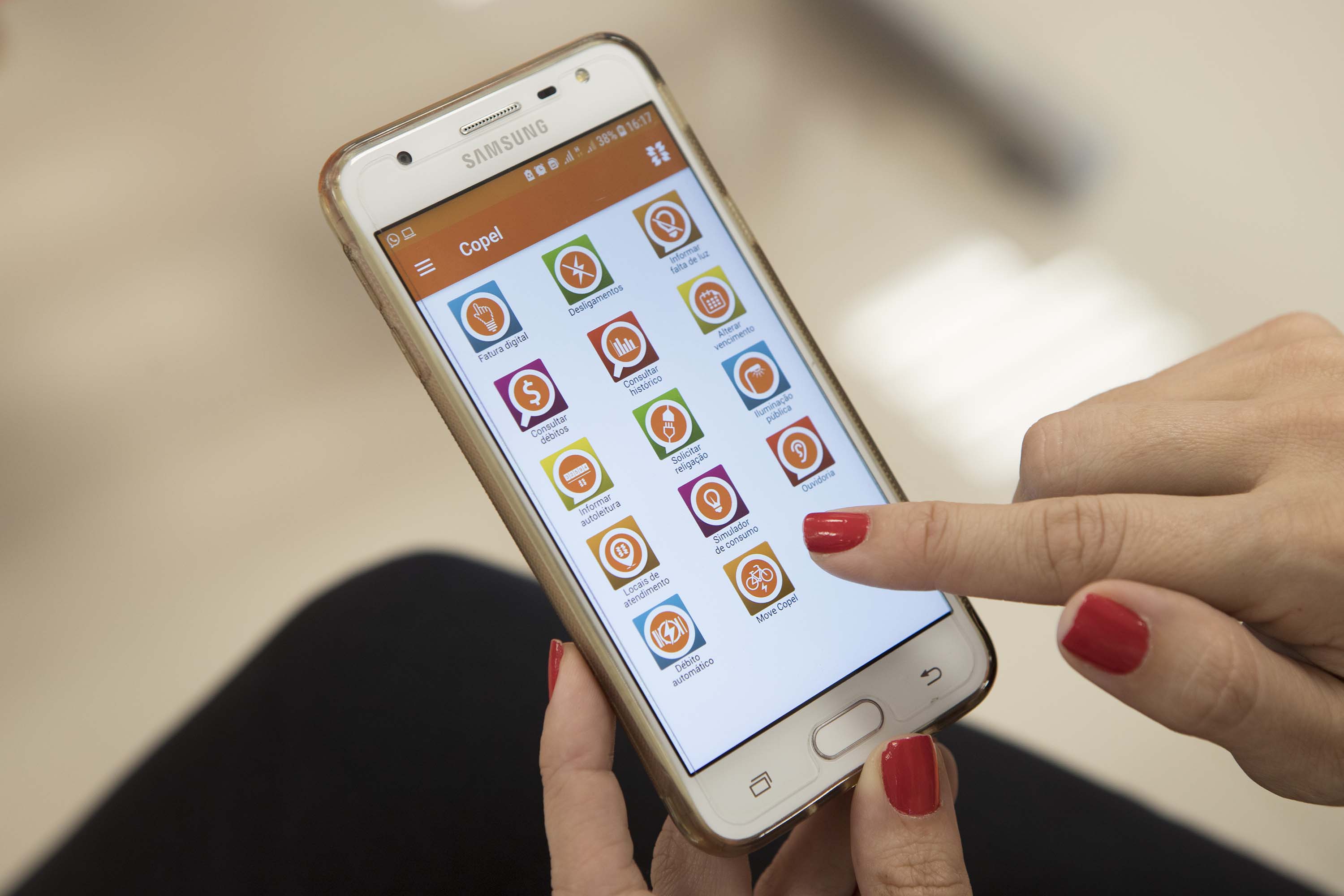 Copel lança campanha para auxiliar no combate à Covid.Foto: Copel