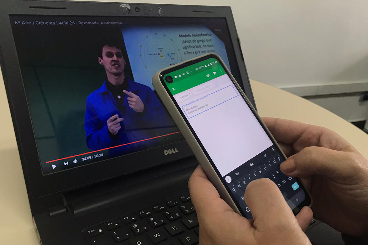 Nova tecnologia facilita o registro de presença do professor em tempos de pandemia.Foto:SEED