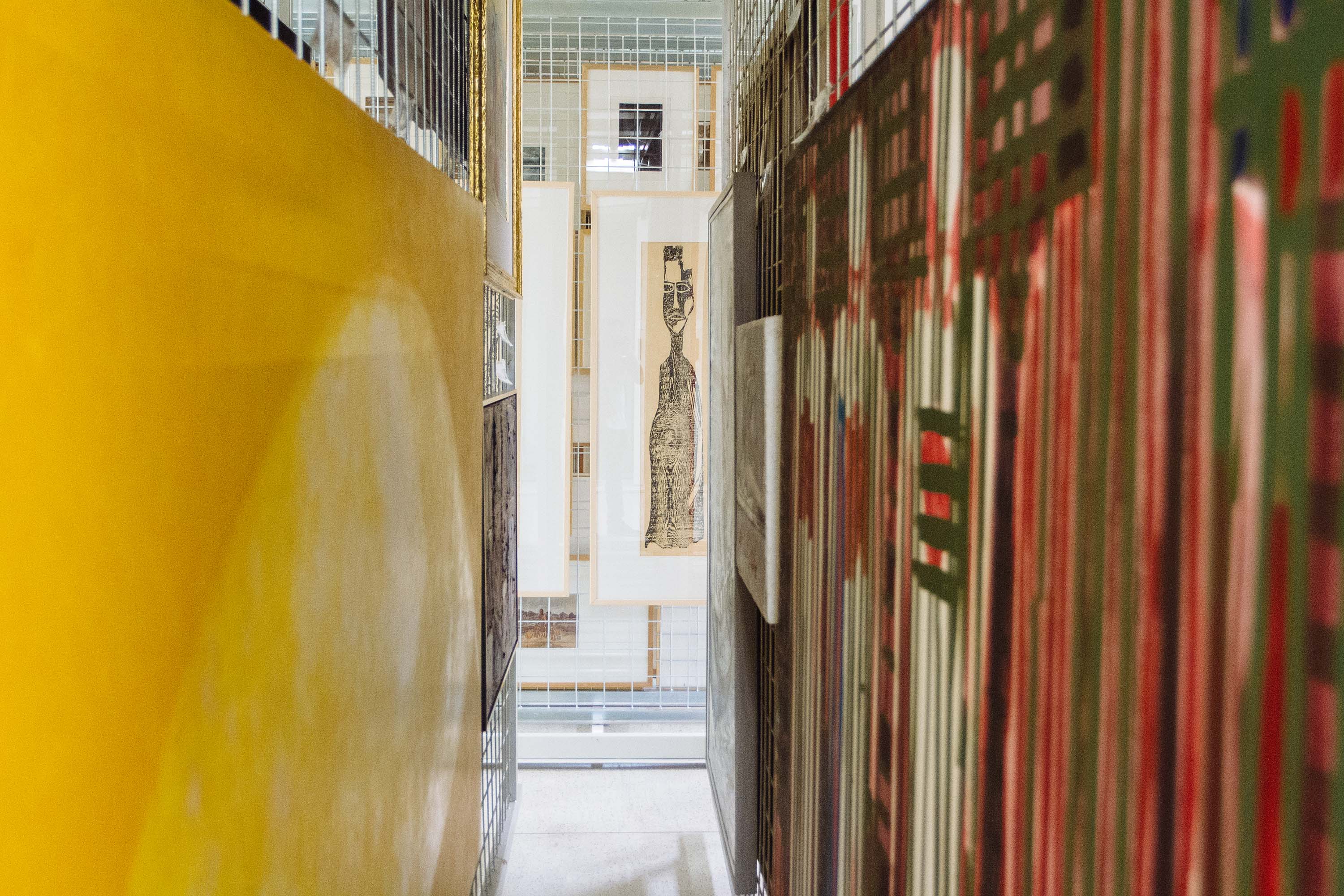 Trabalho de conservação das obras do MON segue intenso durante a quarentena.