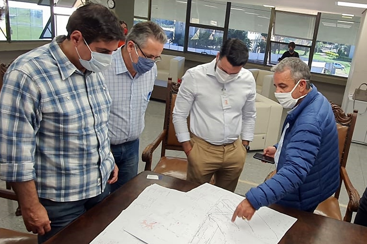 Obra de R$ 14 milhões vai melhorar abastecimento e diminuir intervenções na malha viária
Foto: Sanepar